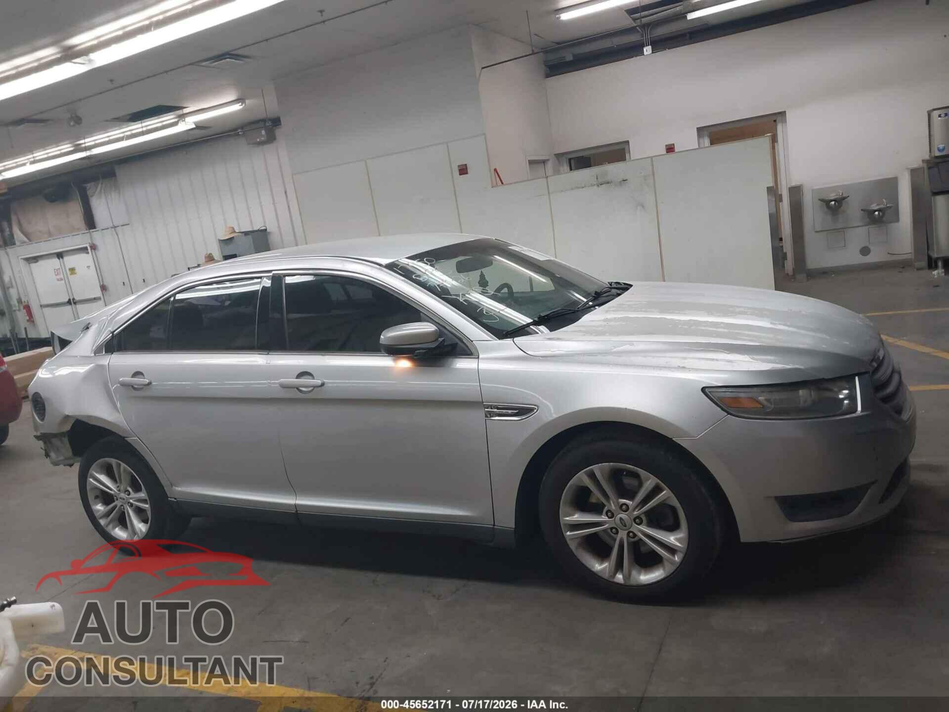 FORD TAURUS 2013 - 1FAHP2E85DG221508