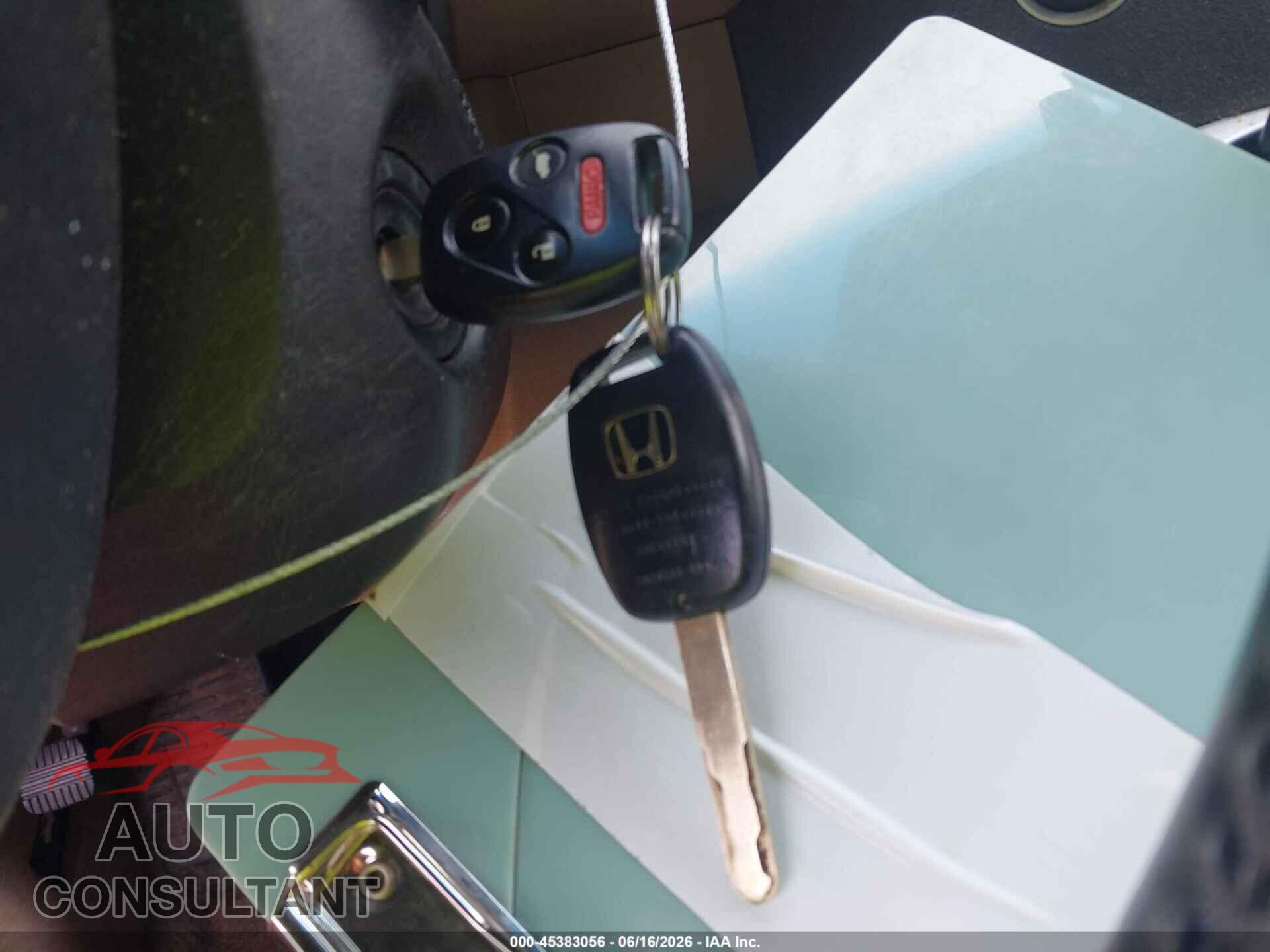 HONDA PILOT 2011 - 5FNYF4H52BB084237