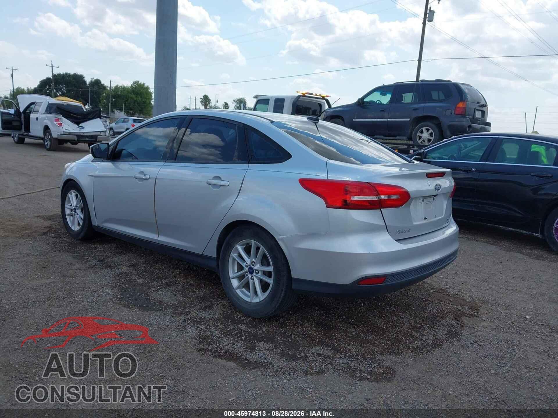 FORD FOCUS 2016 - 1FADP3F23GL360109