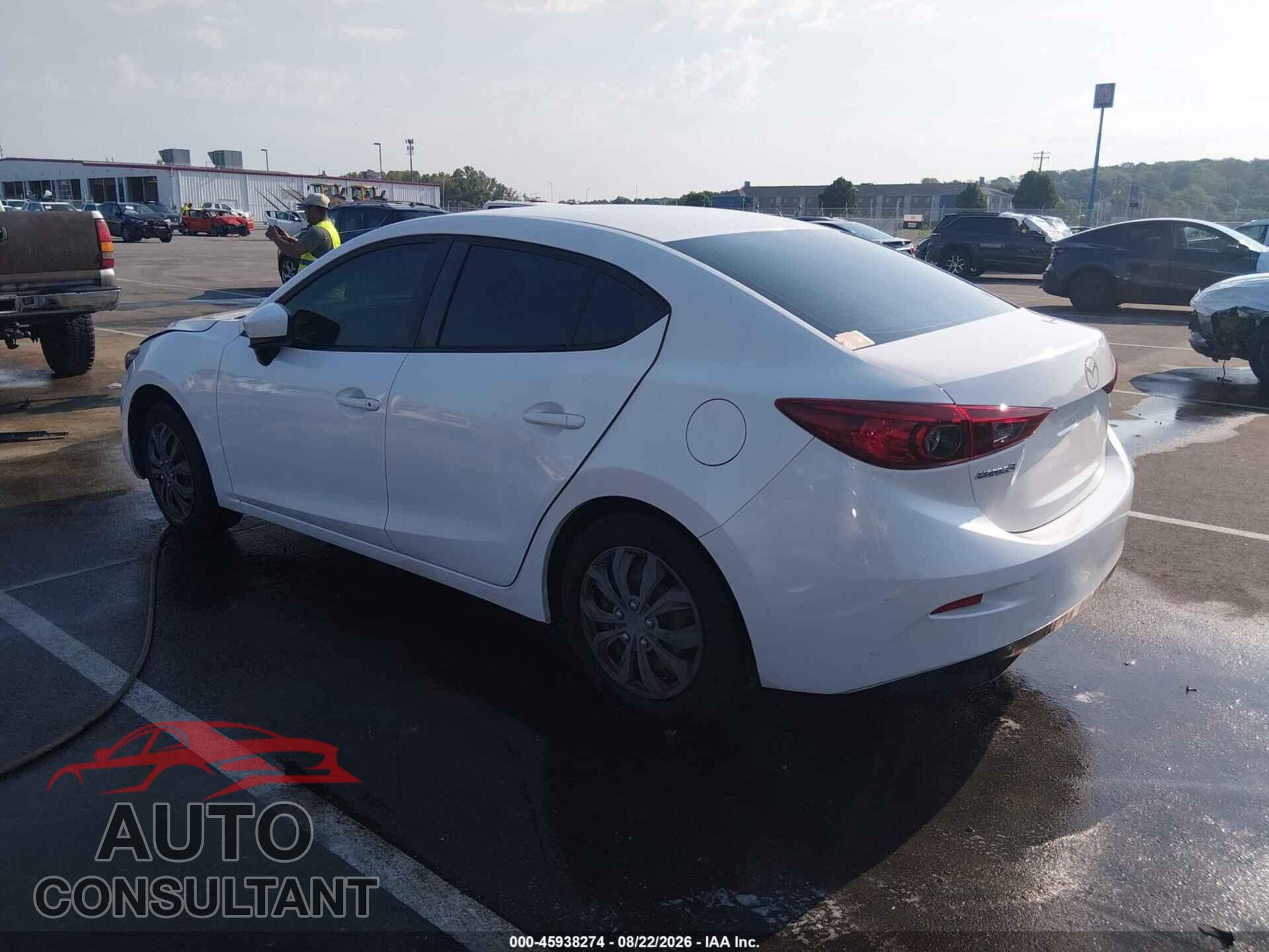 MAZDA MAZDA3 2017 - 3MZBN1U7XHM154552