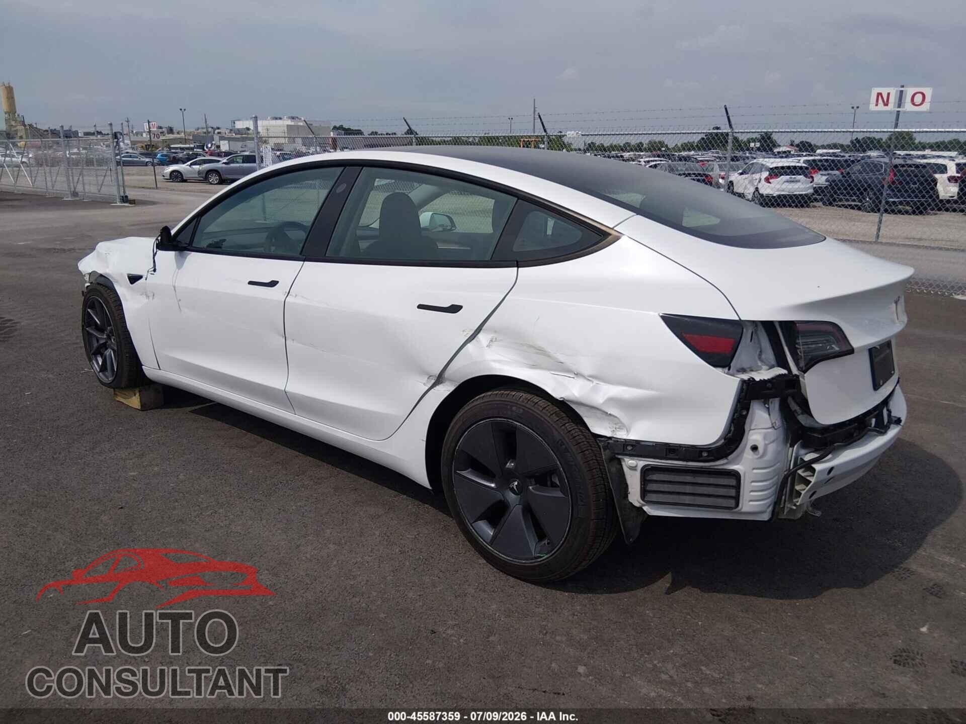 TESLA MODEL 3 2023 - 5YJ3E1EA1PF511346
