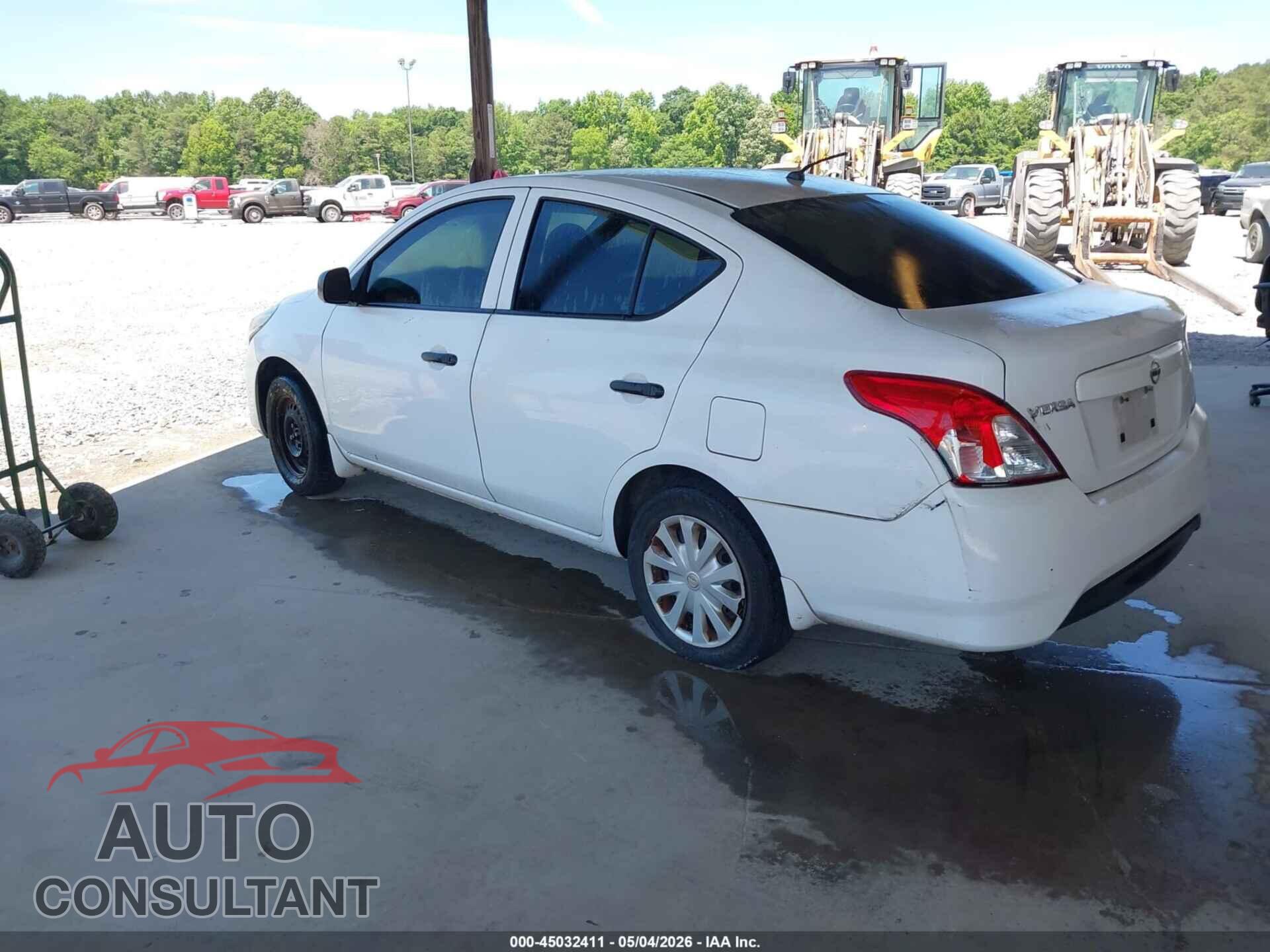 NISSAN VERSA 2015 - 3N1CN7AP4FL959337
