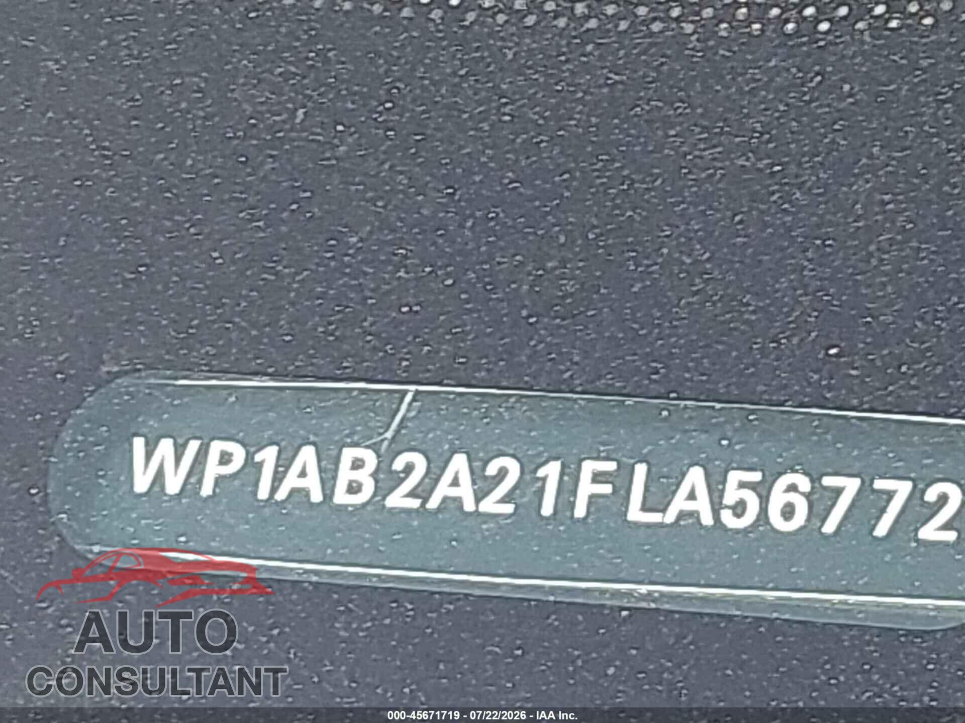 PORSCHE CAYENNE 2015 - WP1AB2A21FLA56772