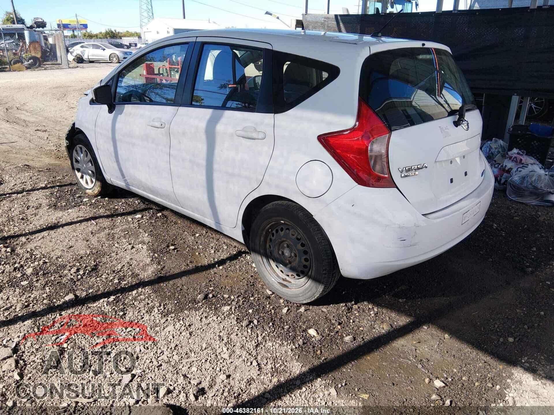 NISSAN VERSA NOTE 2015 - 3N1CE2CP8FL434166
