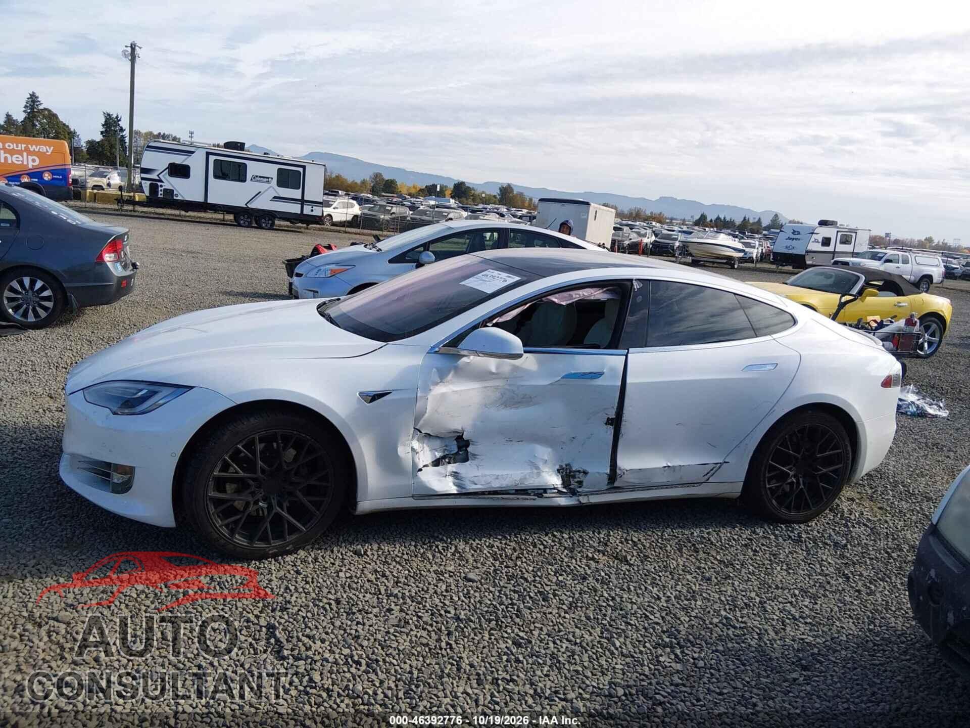 TESLA MODEL S 2021 - 5YJSA1E20MF425957