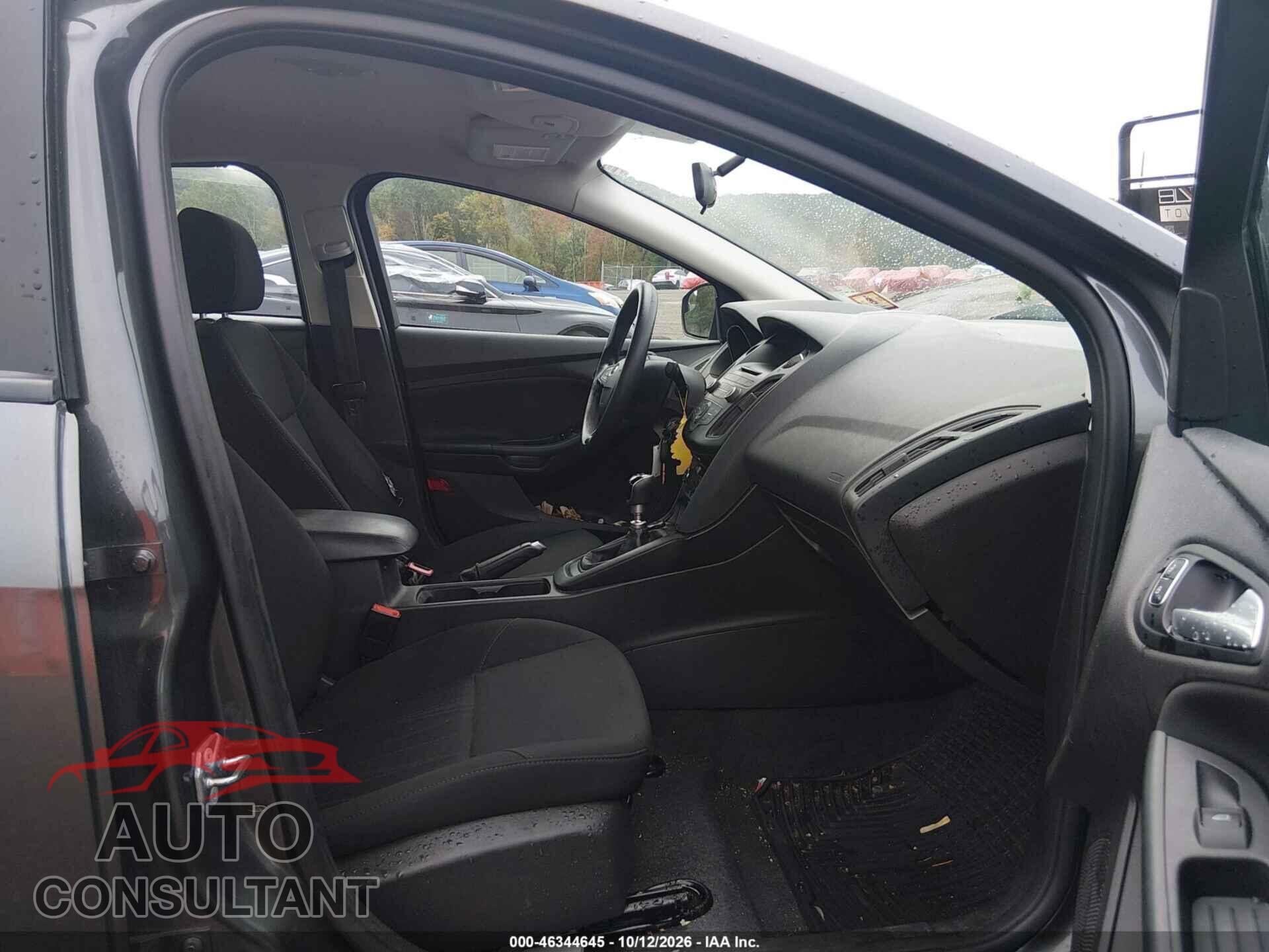 FORD FOCUS 2017 - 1FADP3FEXHL218237