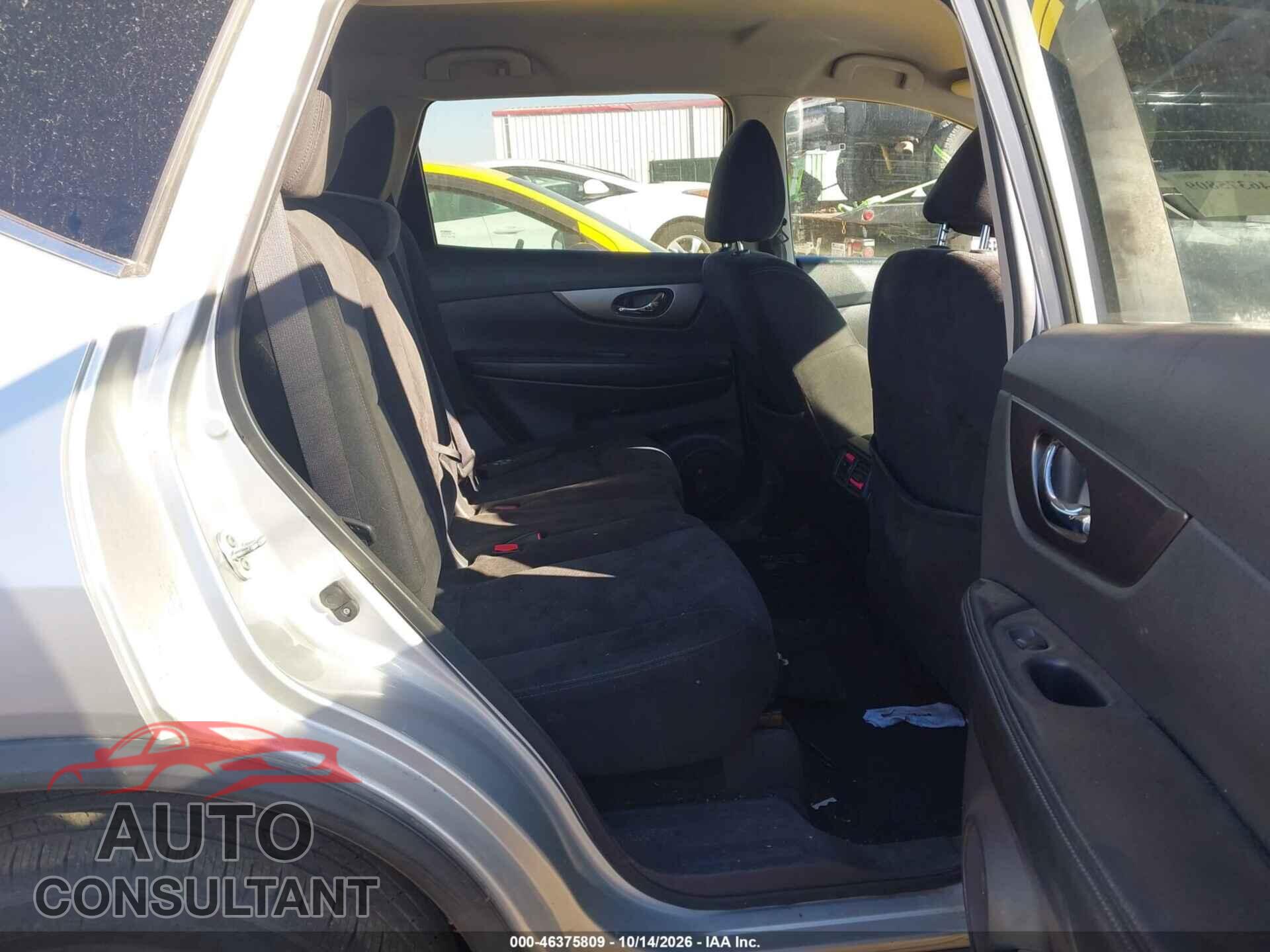 NISSAN ROGUE 2015 - KNMAT2MV1FP500245