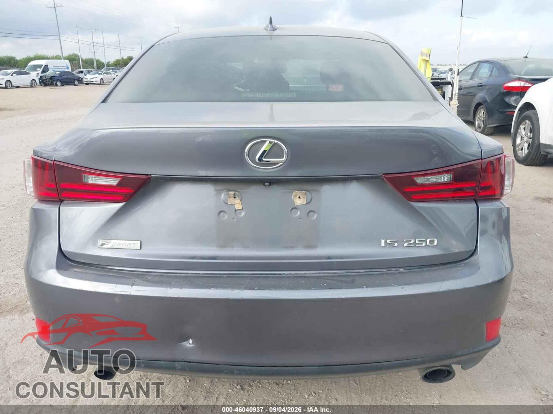 LEXUS IS 250 2015 - JTHBF1D20F5065871
