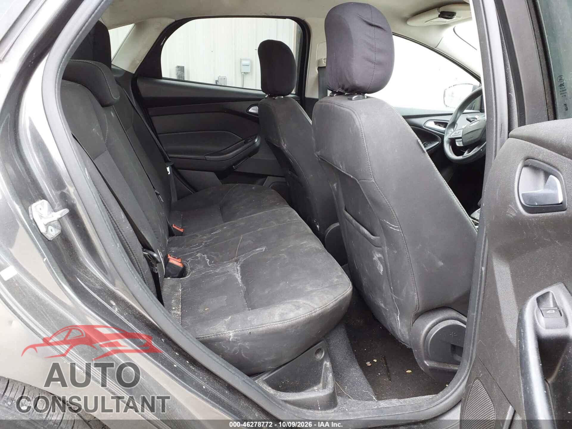 FORD FOCUS 2016 - 1FADP3F24GL293696