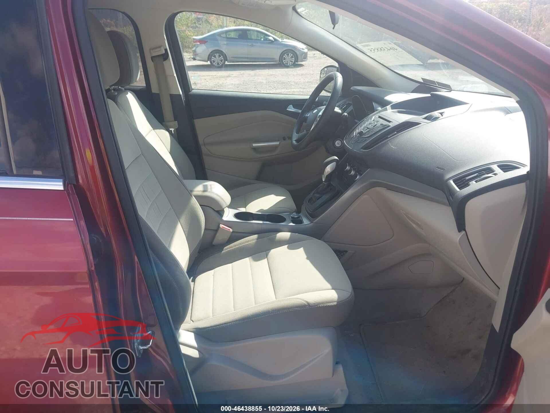 FORD ESCAPE 2015 - 1FMCU9GX9FUB02368