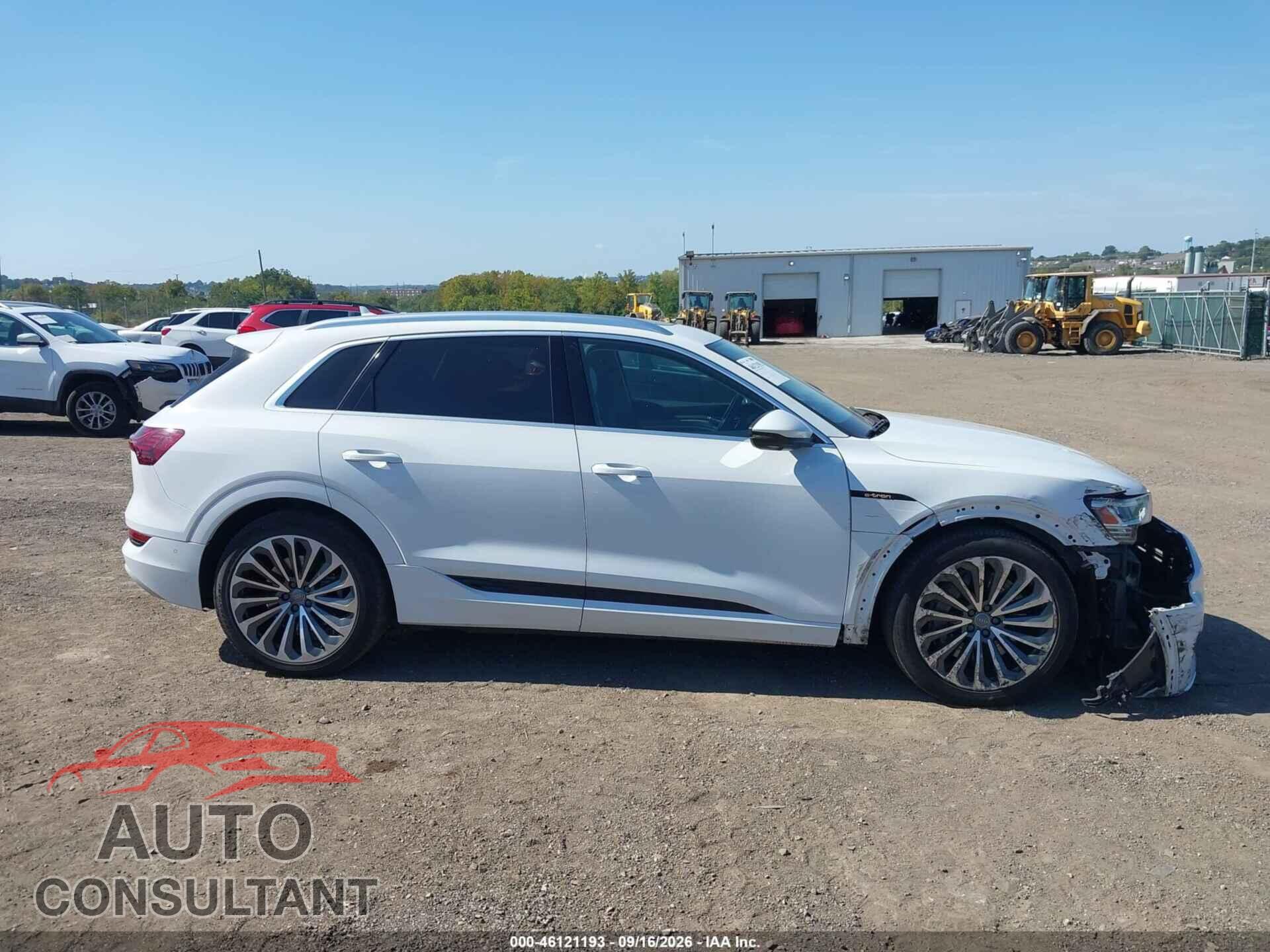 AUDI E-TRON 2019 - WA1VAAGE3KB006032
