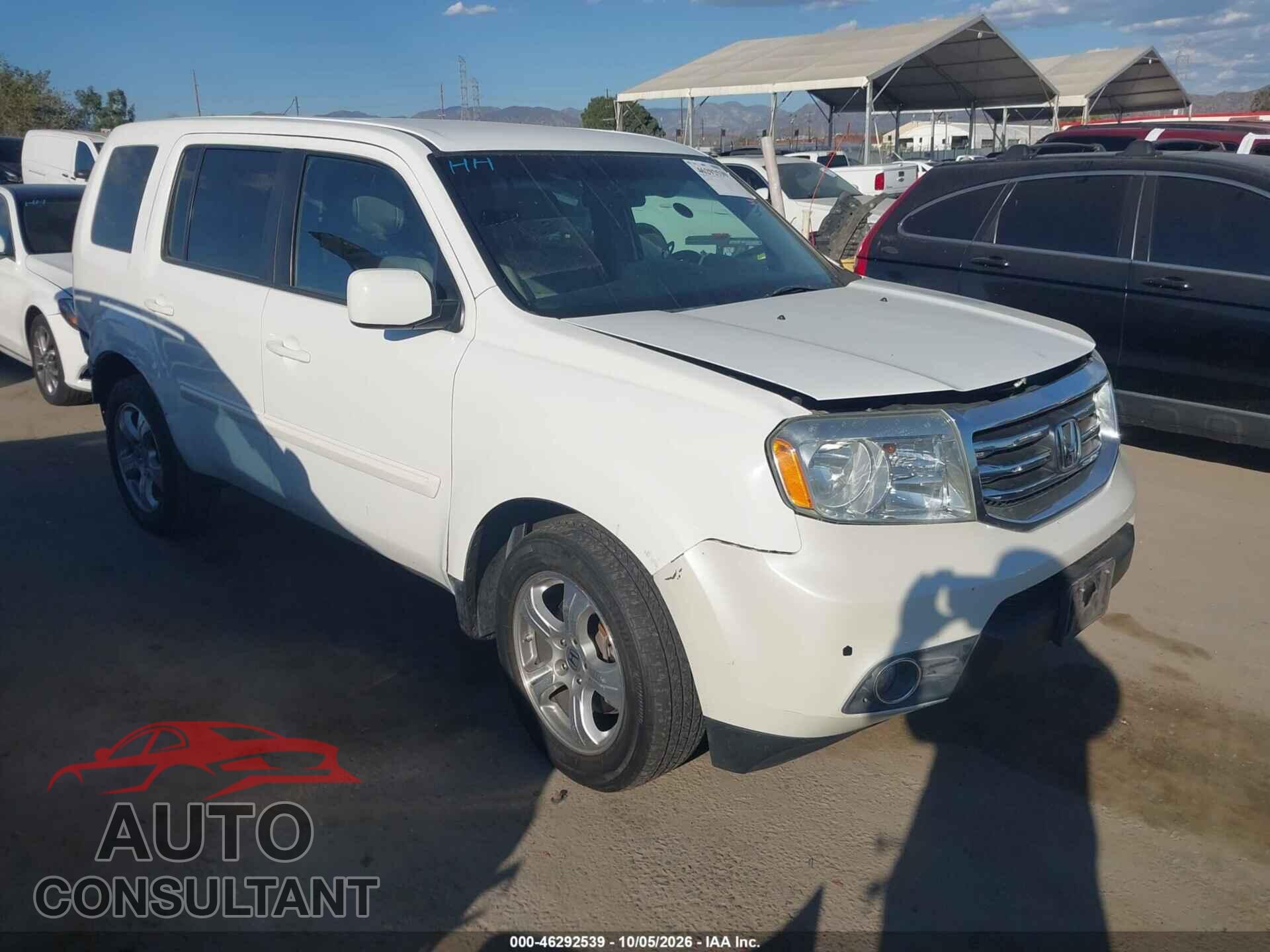 HONDA PILOT 2015 - 5FNYF3H48FB025359