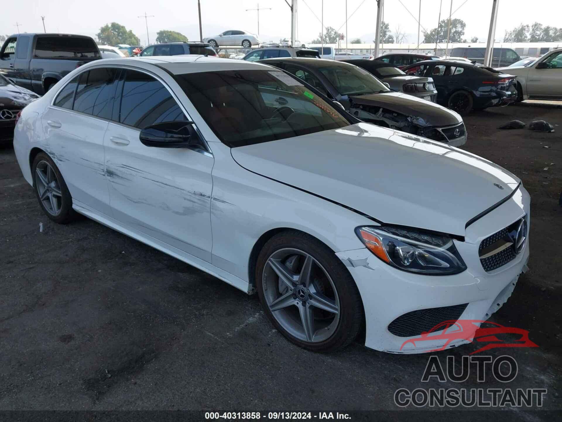 MERCEDES-BENZ C 300 2018 - 55SWF4JB3JU247837