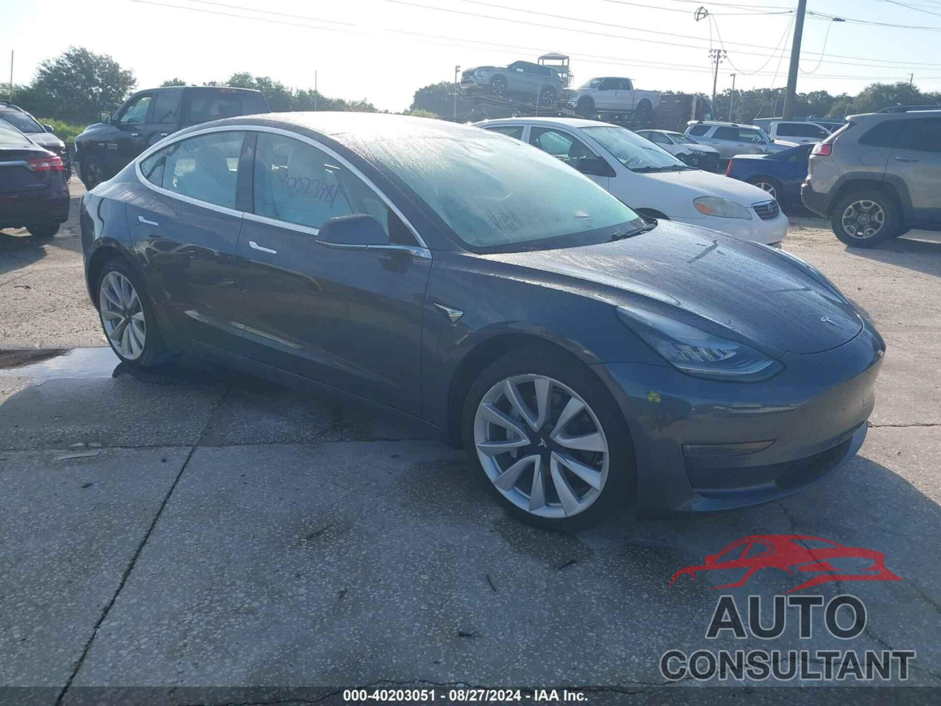 TESLA MODEL 3 2018 - 5YJ3E1EB9JF135740