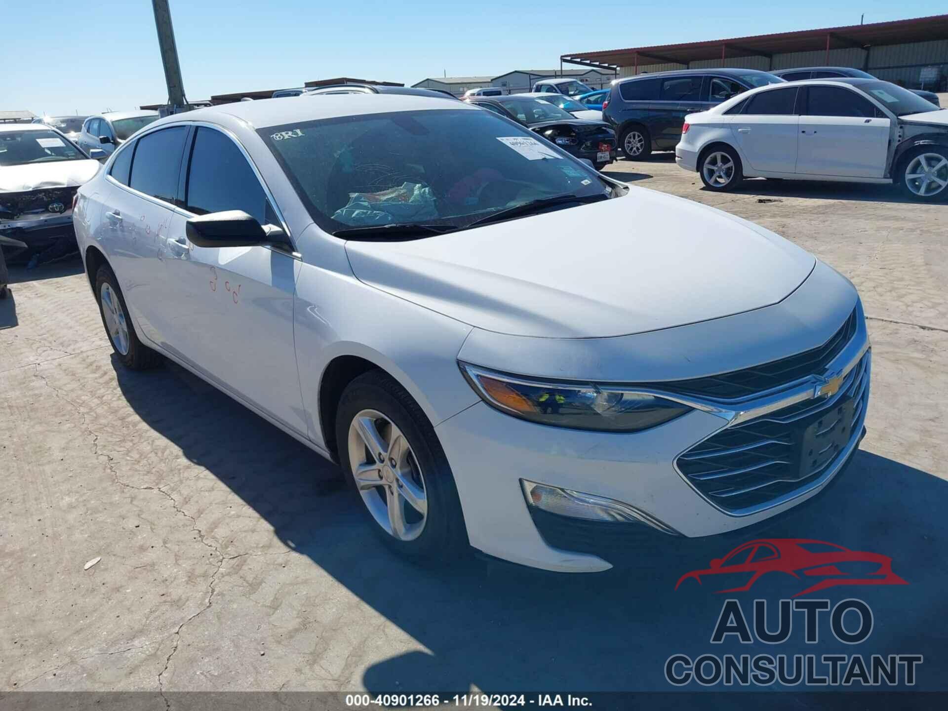 CHEVROLET MALIBU 2020 - 1G1ZB5ST5LF157961