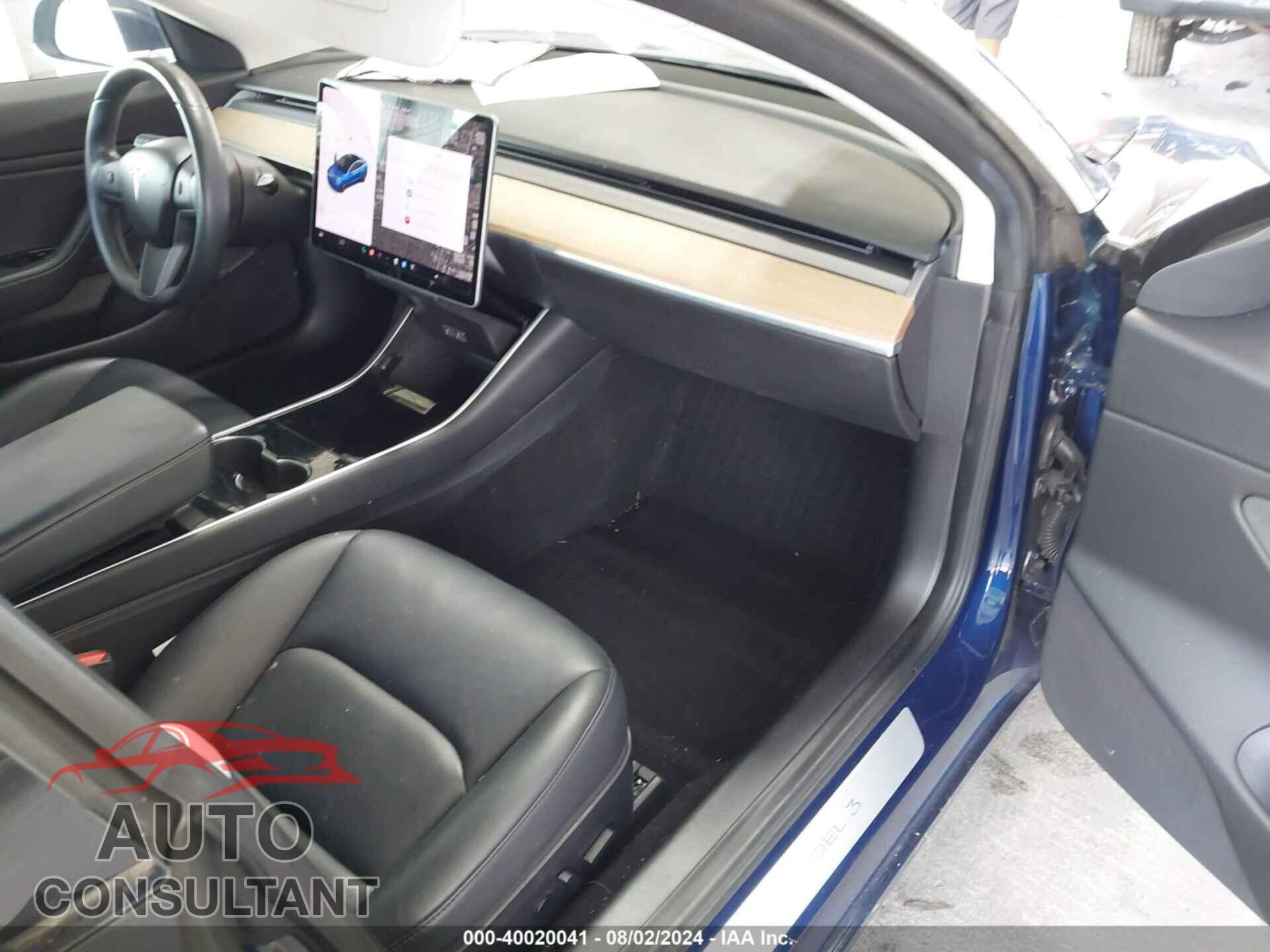 TESLA MODEL 3 2018 - 5YJ3E1EA7JF154200