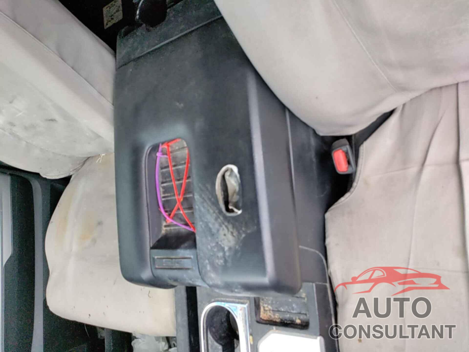 TOYOTA TUNDRA 2017 - 5TFUW5F1XHX645688