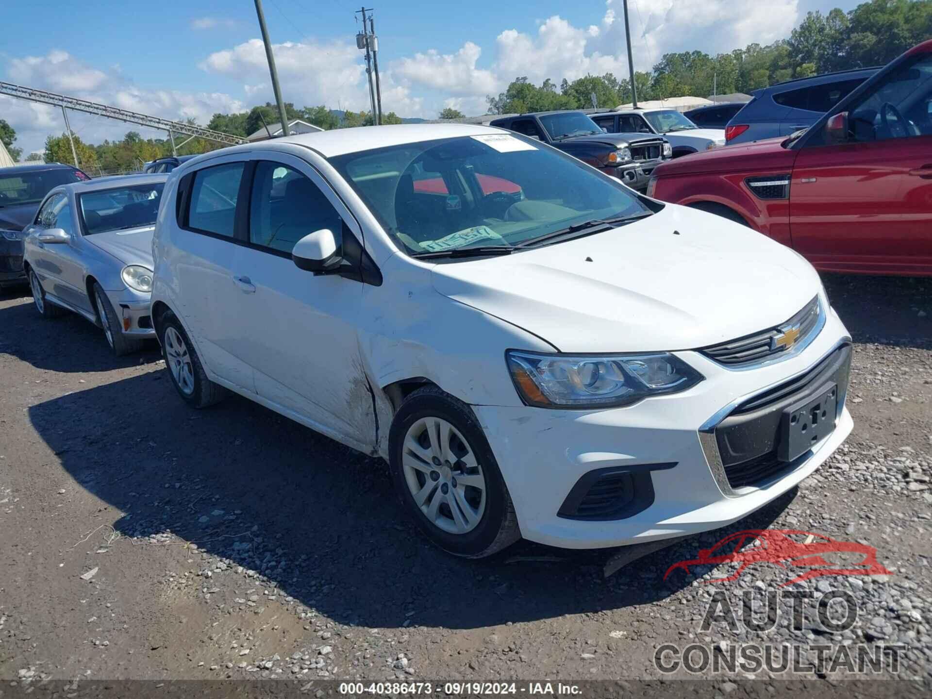 CHEVROLET SONIC 2019 - 1G1JG6SB1K4125496