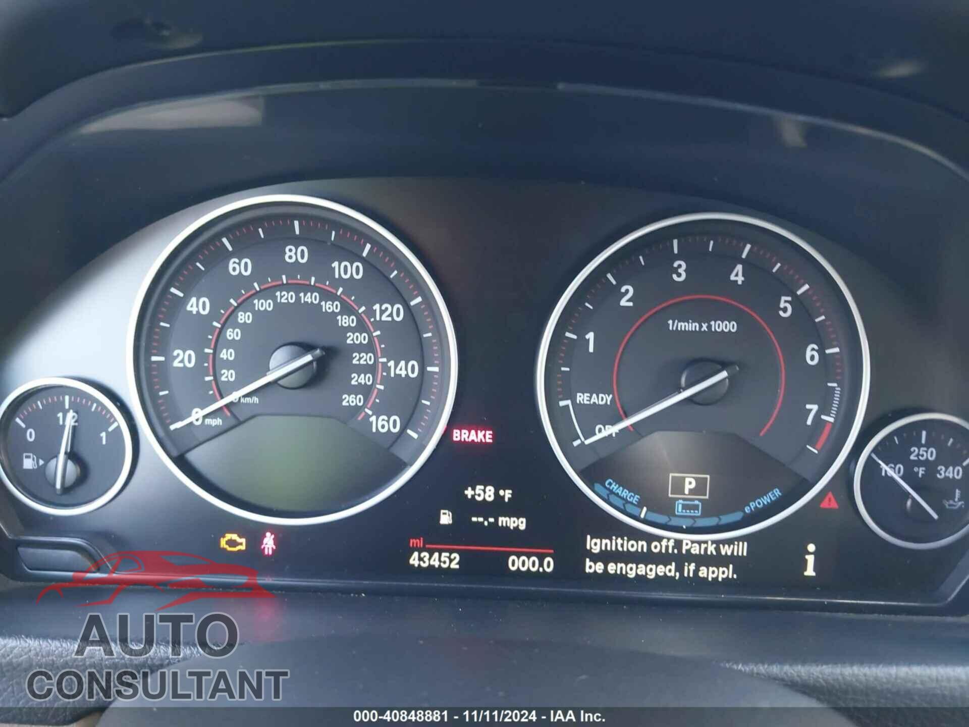 BMW 330E 2017 - WBA8E1C33HA158626