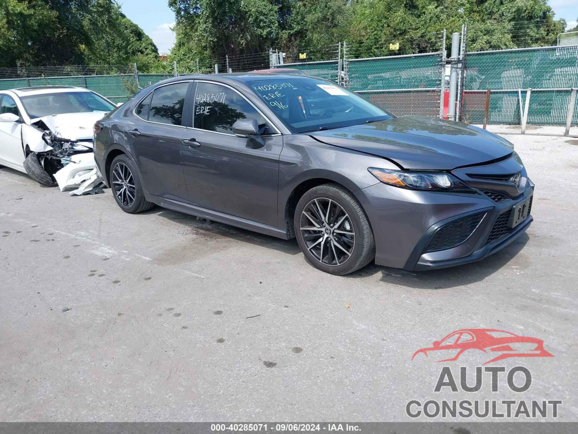 TOYOTA CAMRY 2023 - 4T1G11AK7PU805719