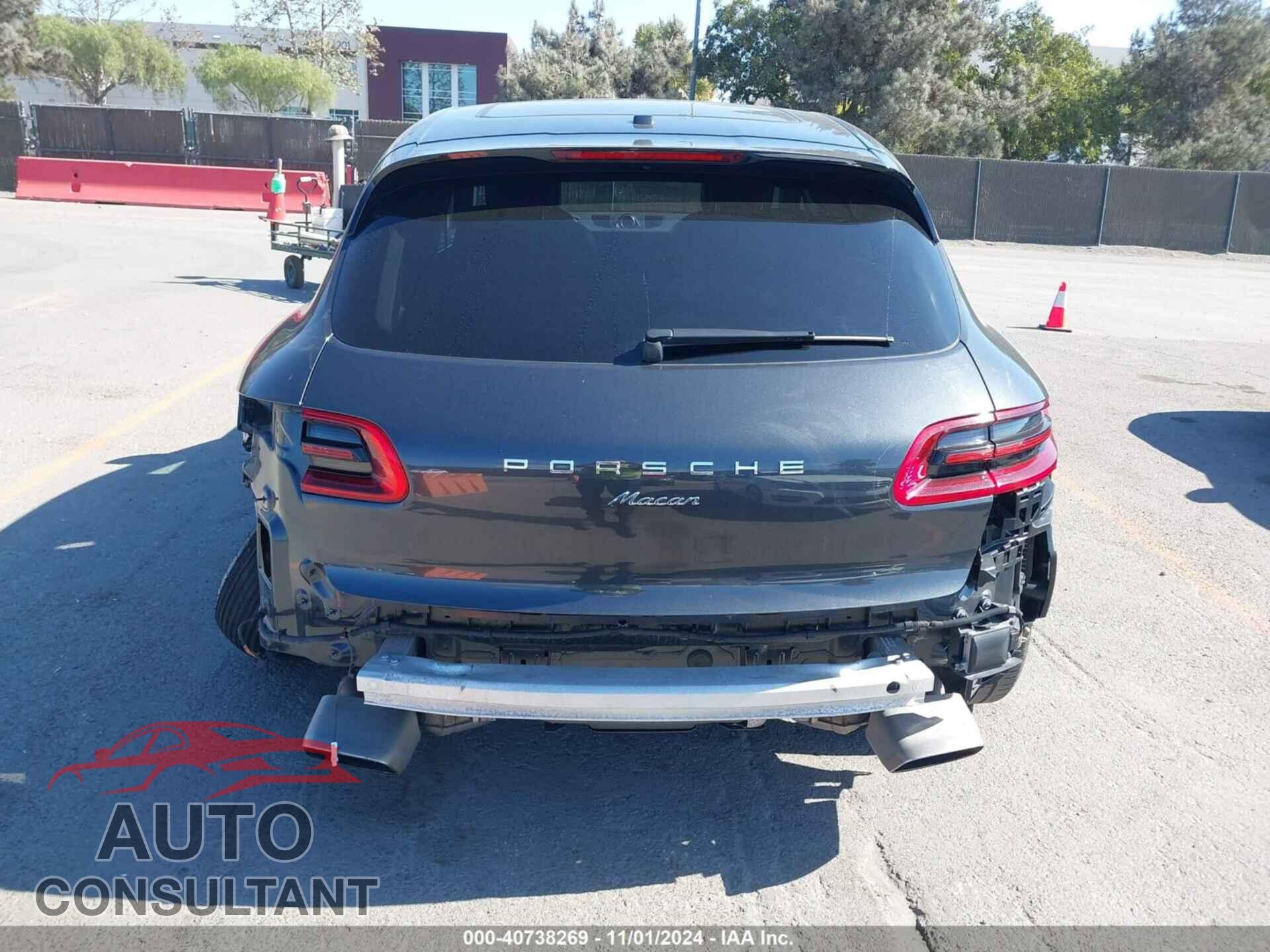 PORSCHE MACAN 2017 - WP1AA2A5XHLB02602