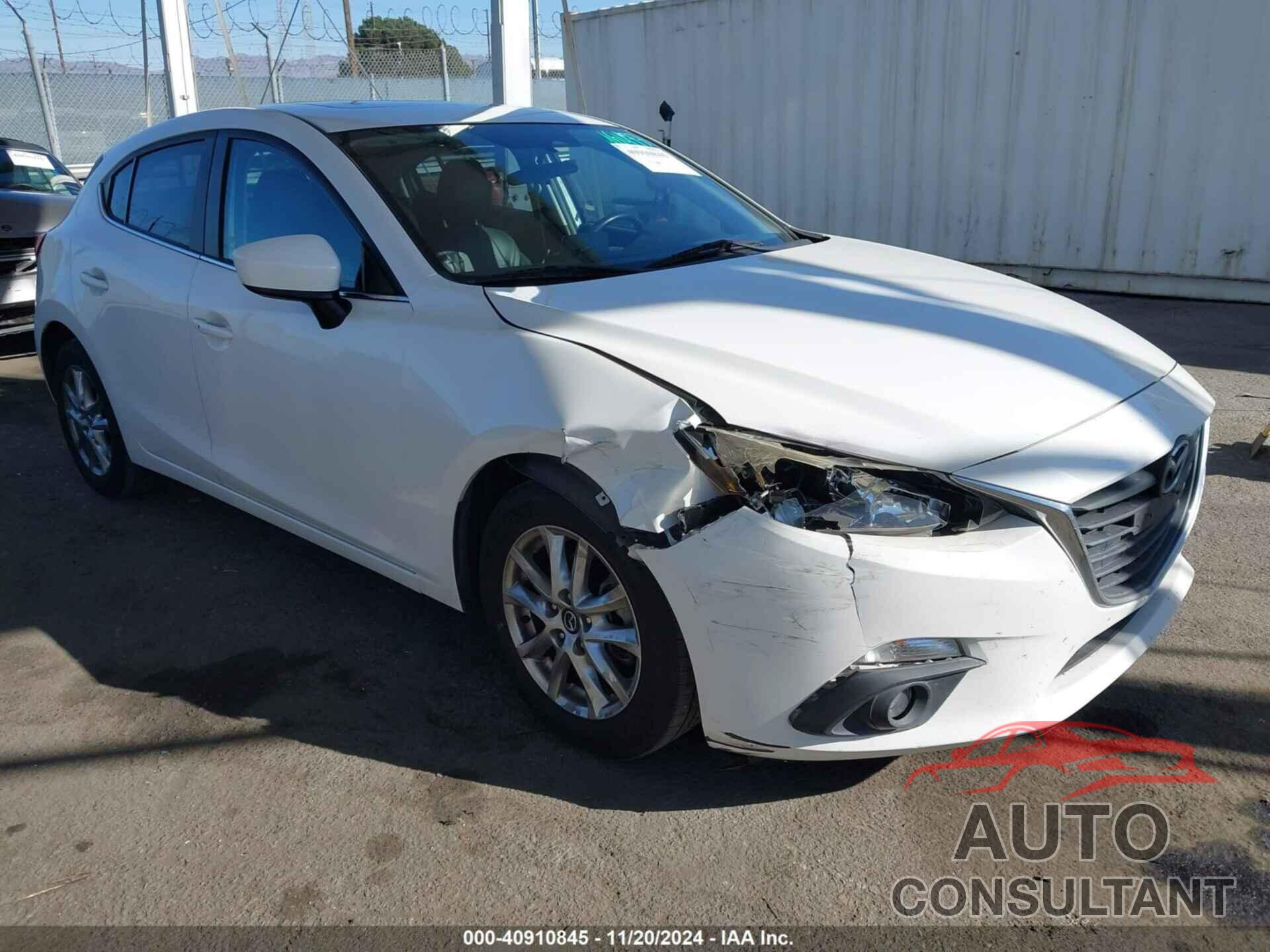 MAZDA MAZDA3 2015 - JM1BM1M73F1223923