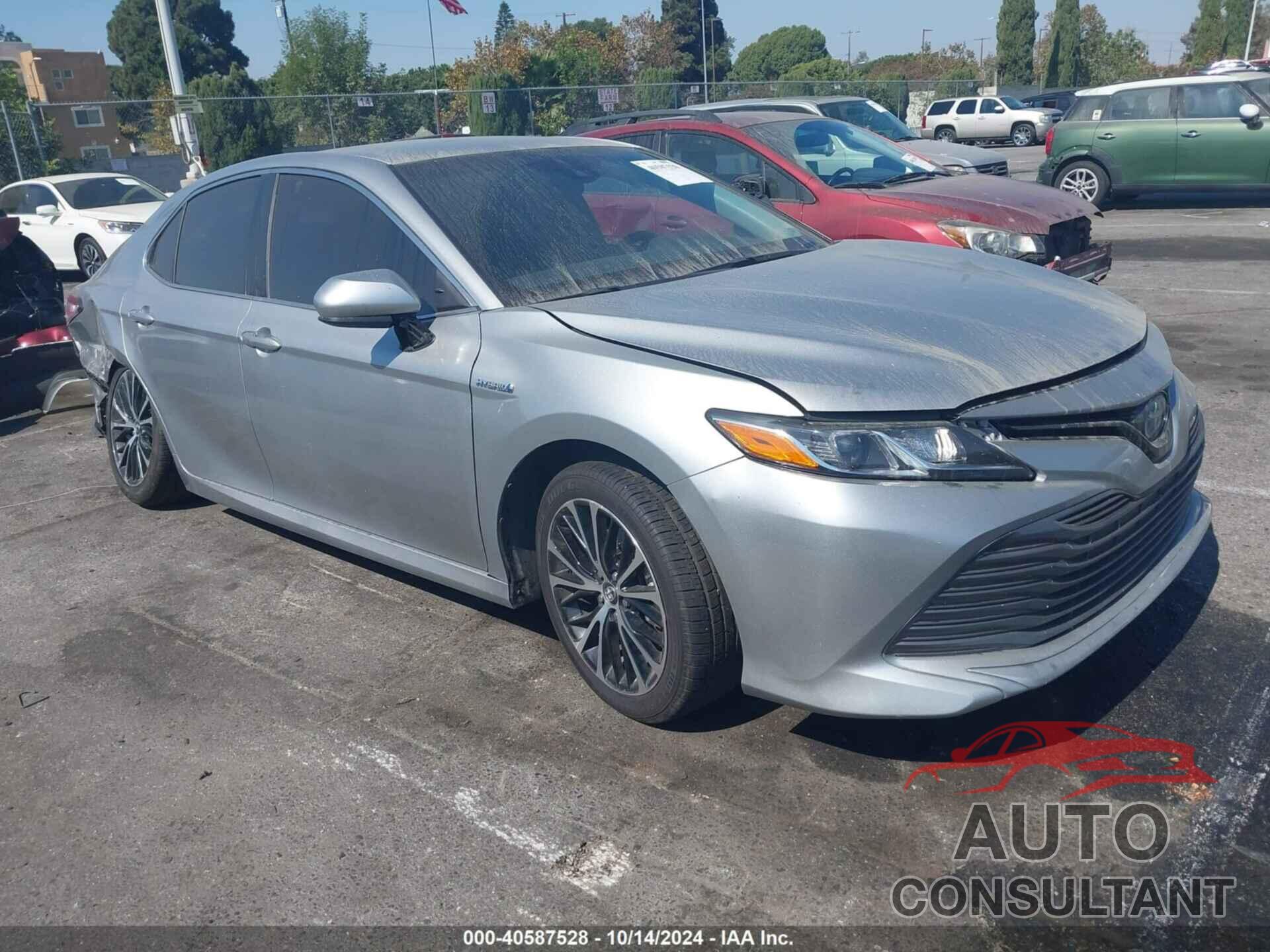 TOYOTA CAMRY HYBRID 2018 - 4T1B31HK2JU506169