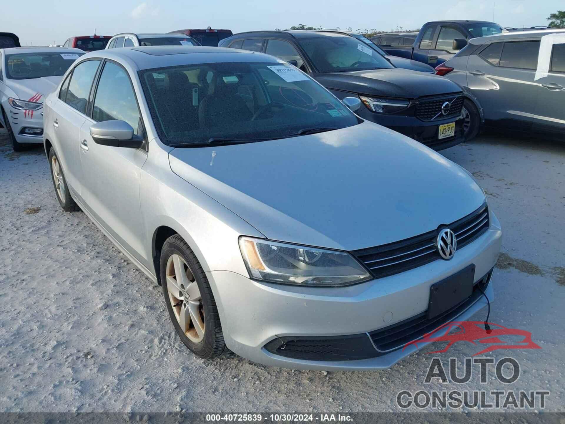 VOLKSWAGEN JETTA 2014 - 3VWLL7AJXEM361189