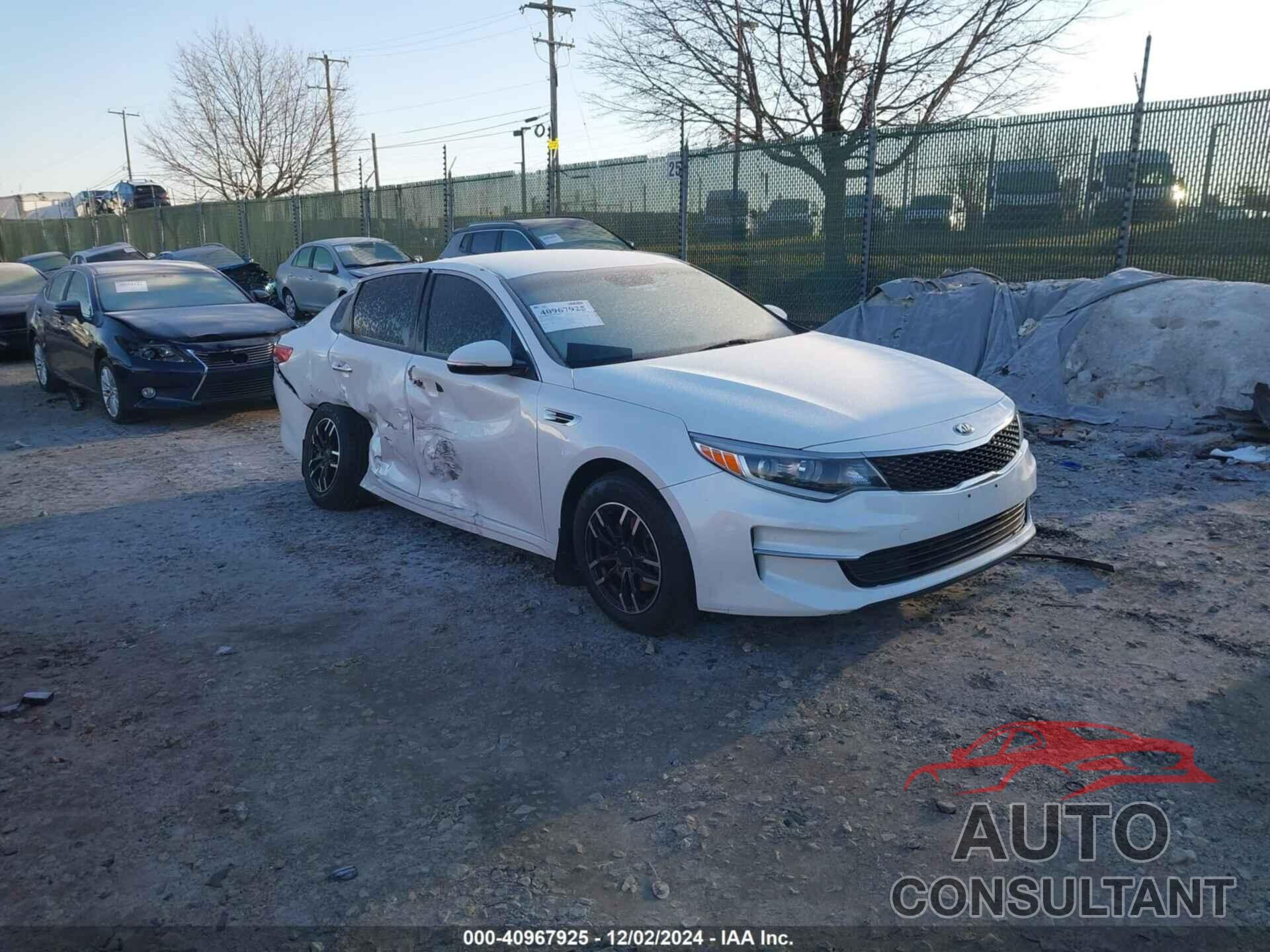 KIA OPTIMA 2017 - KNAGT4L38H5156446