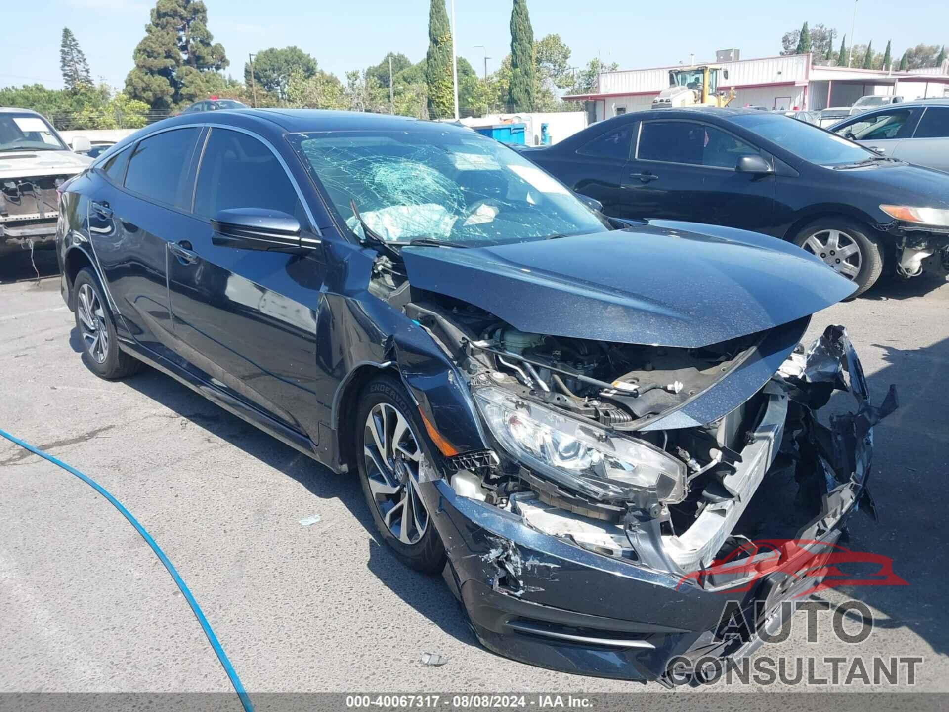 HONDA CIVIC 2018 - 2HGFC2F75JH584914