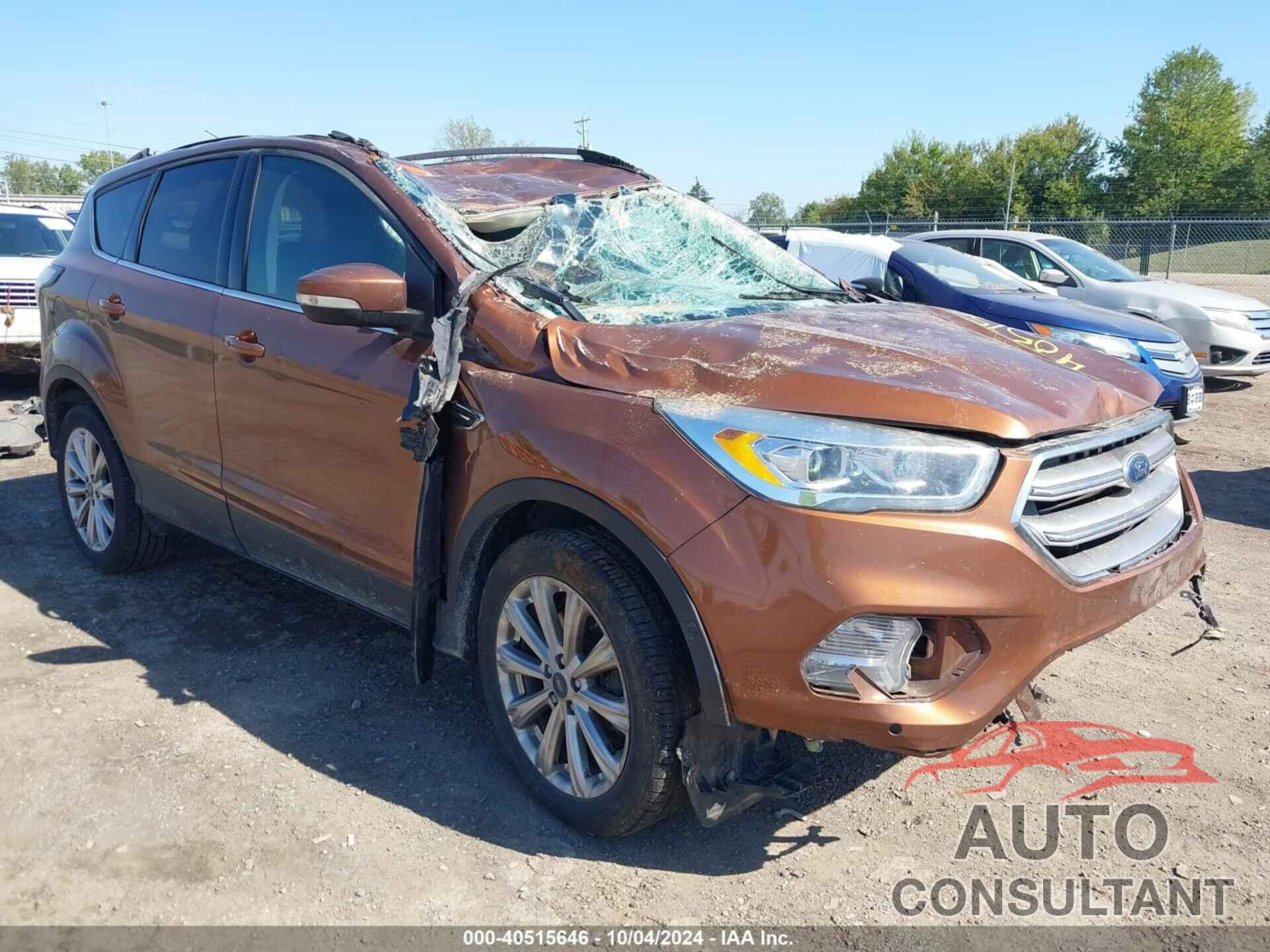FORD ESCAPE 2017 - 1FMCU9J9XHUB76377
