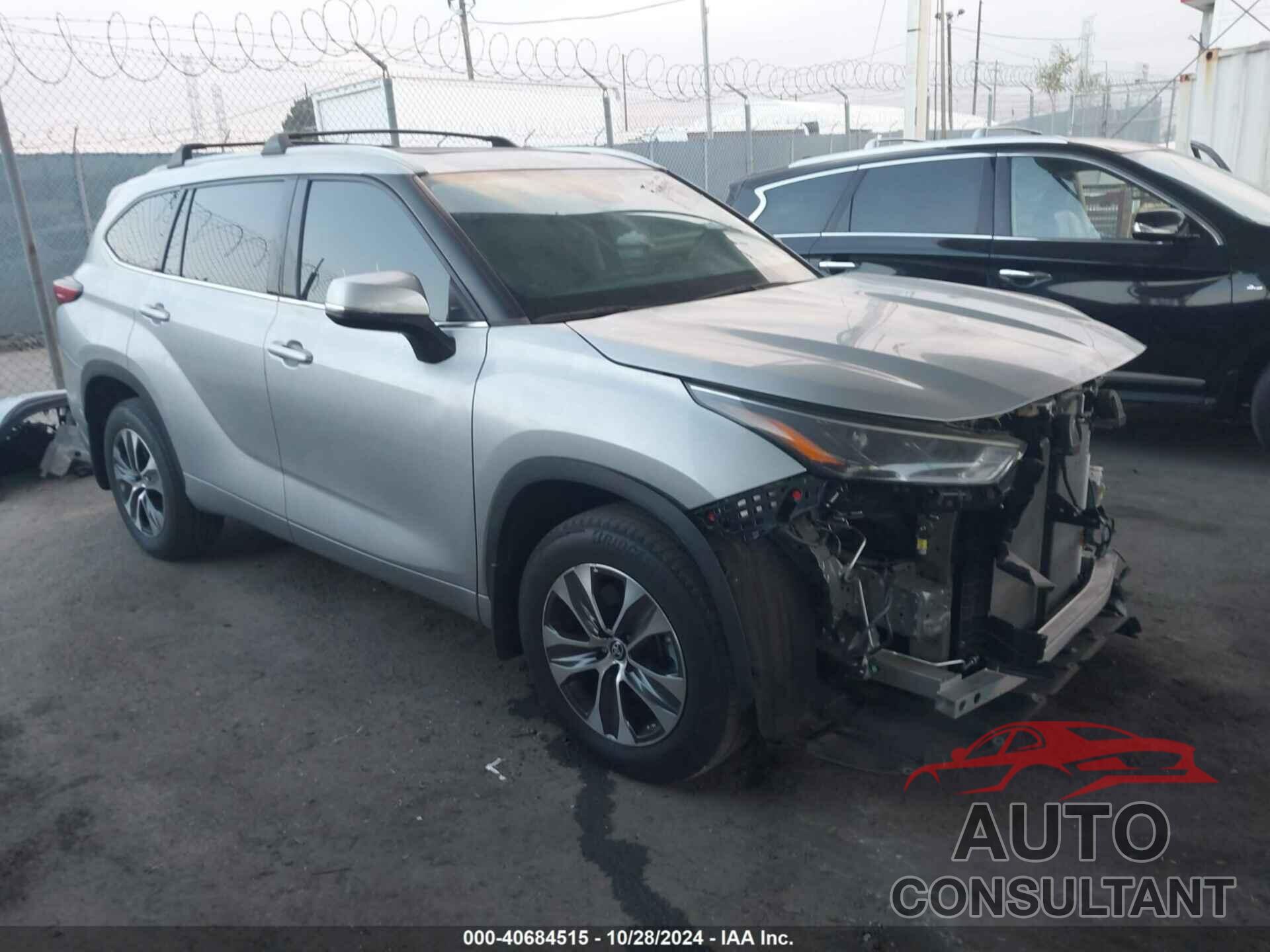 TOYOTA HIGHLANDER 2022 - 5TDHZRBH7NS231210