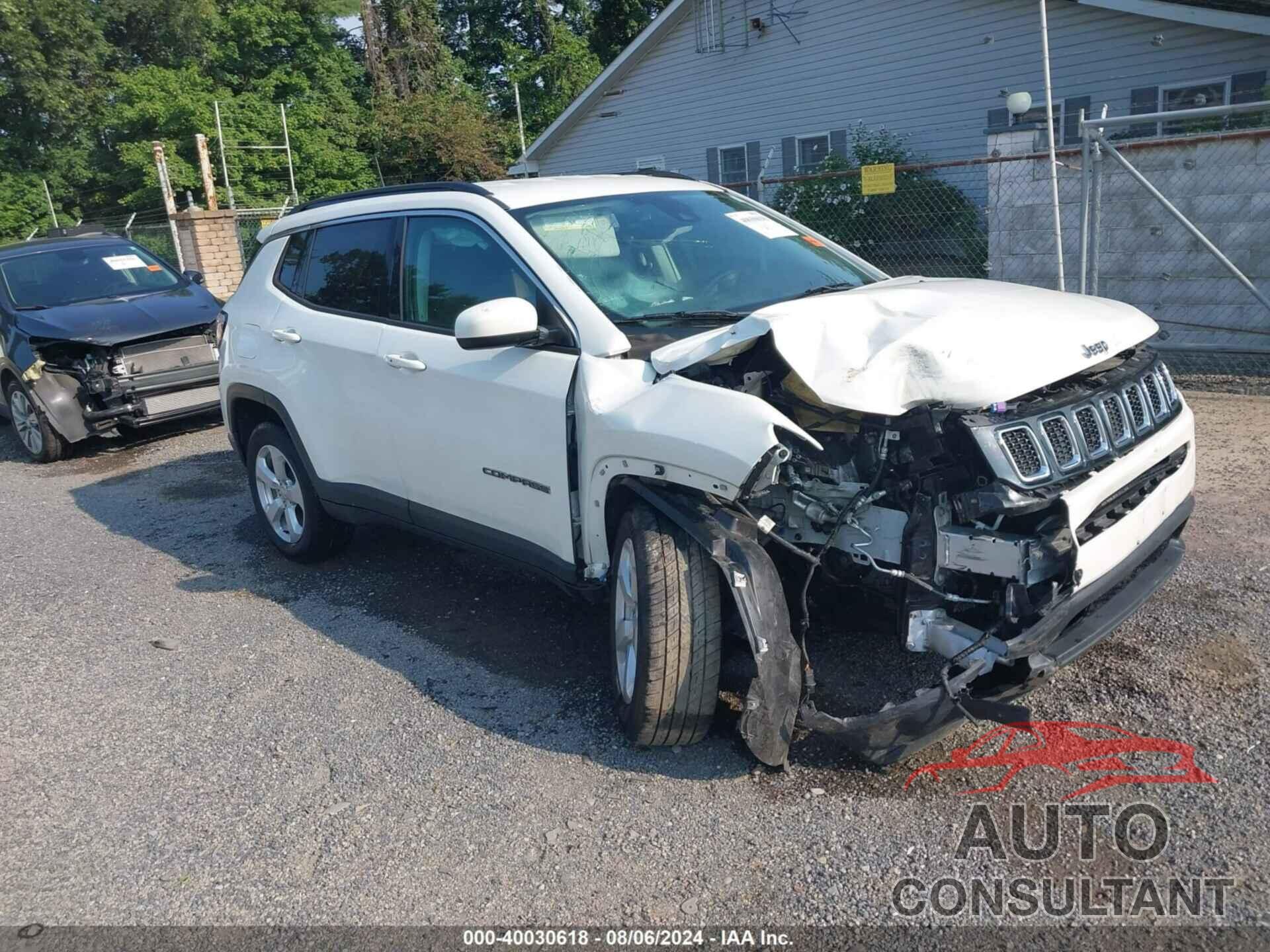 JEEP COMPASS 2018 - 3C4NJDBB2JT333474