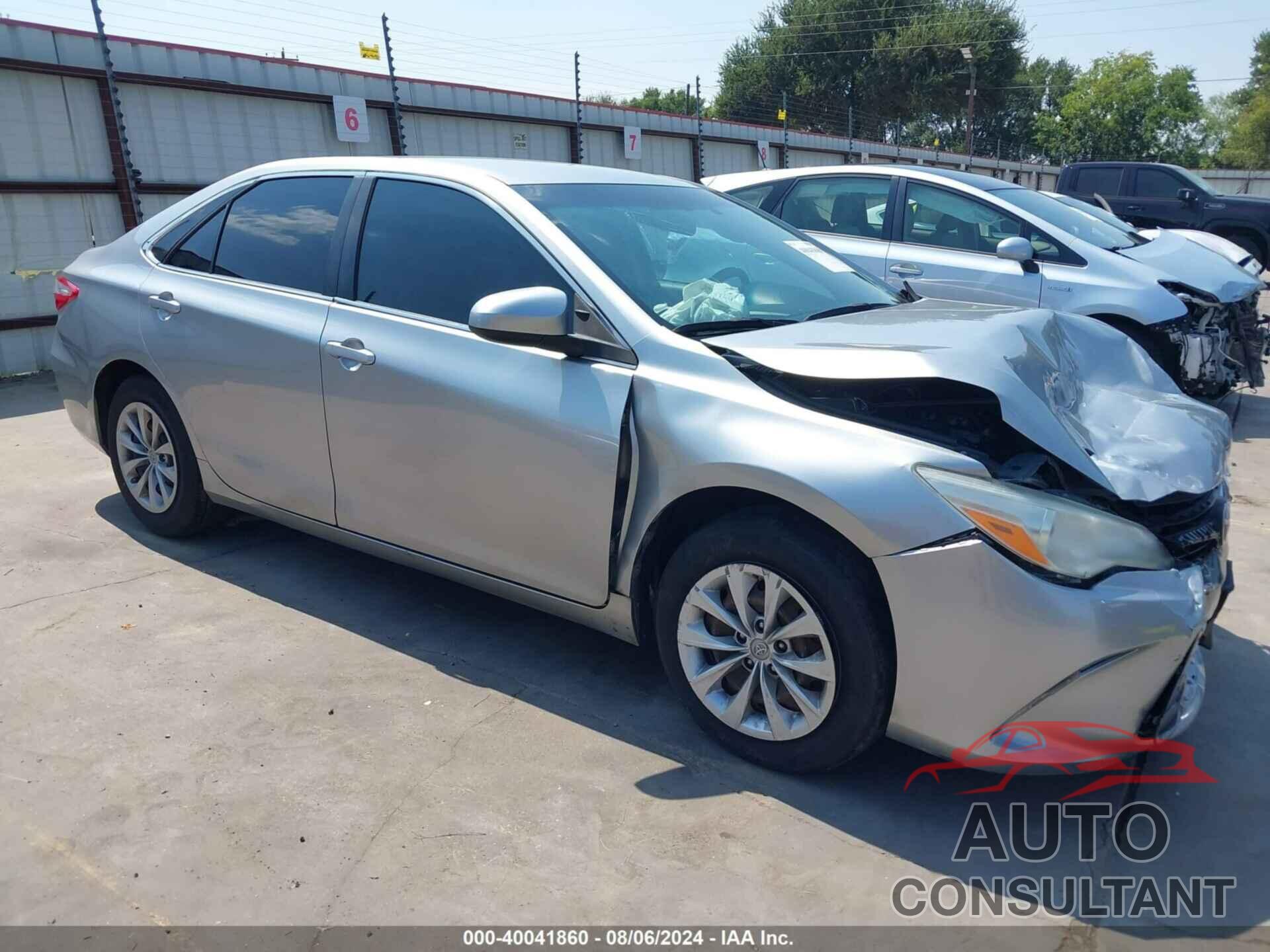 TOYOTA CAMRY 2016 - 4T1BF1FK8GU542631