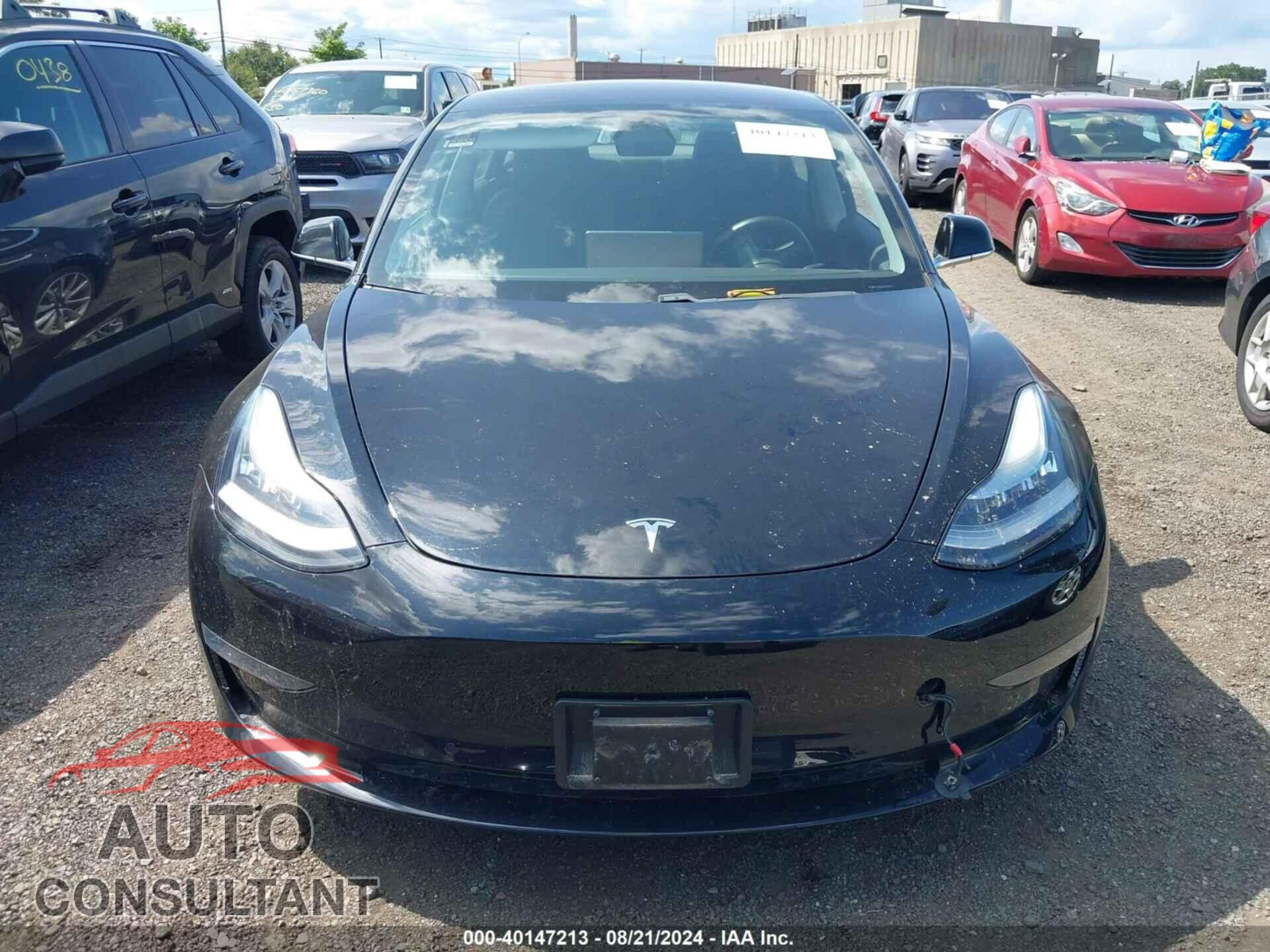 TESLA MODEL 3 2018 - 5YJ3E1EA4JF046844