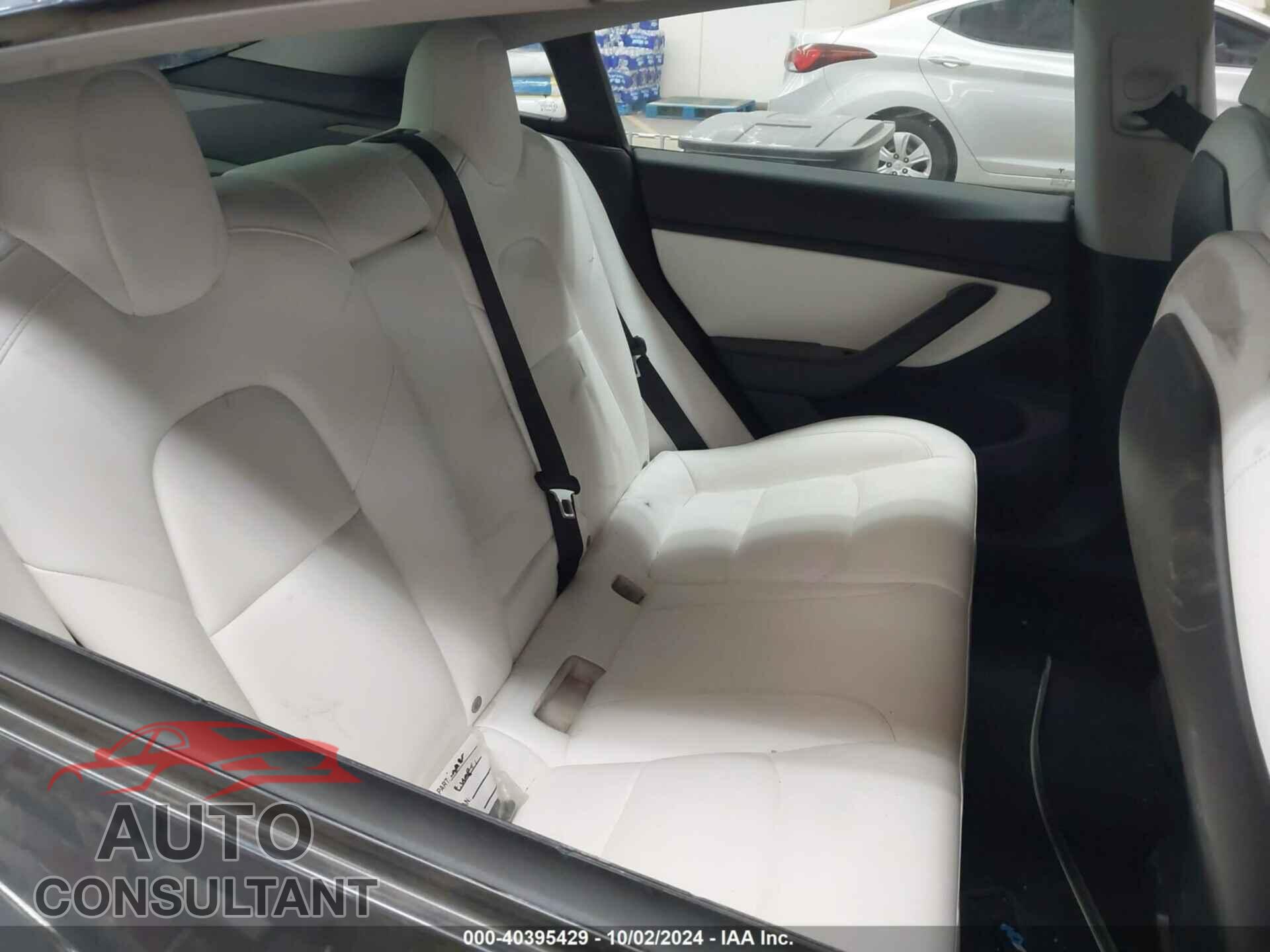 TESLA MODEL 3 2019 - 5YJ3E1EA4KF519577
