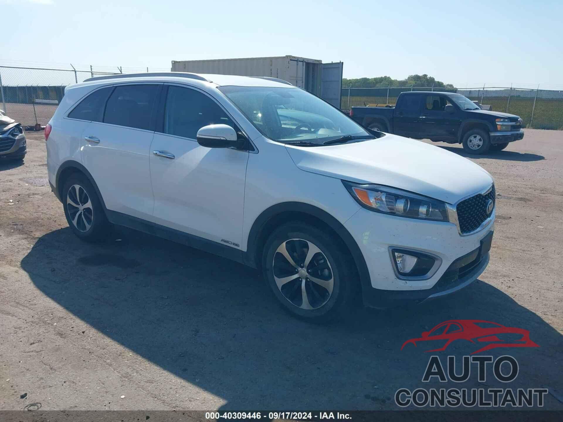 KIA SORENTO 2016 - 5XYPHDA58GG173987