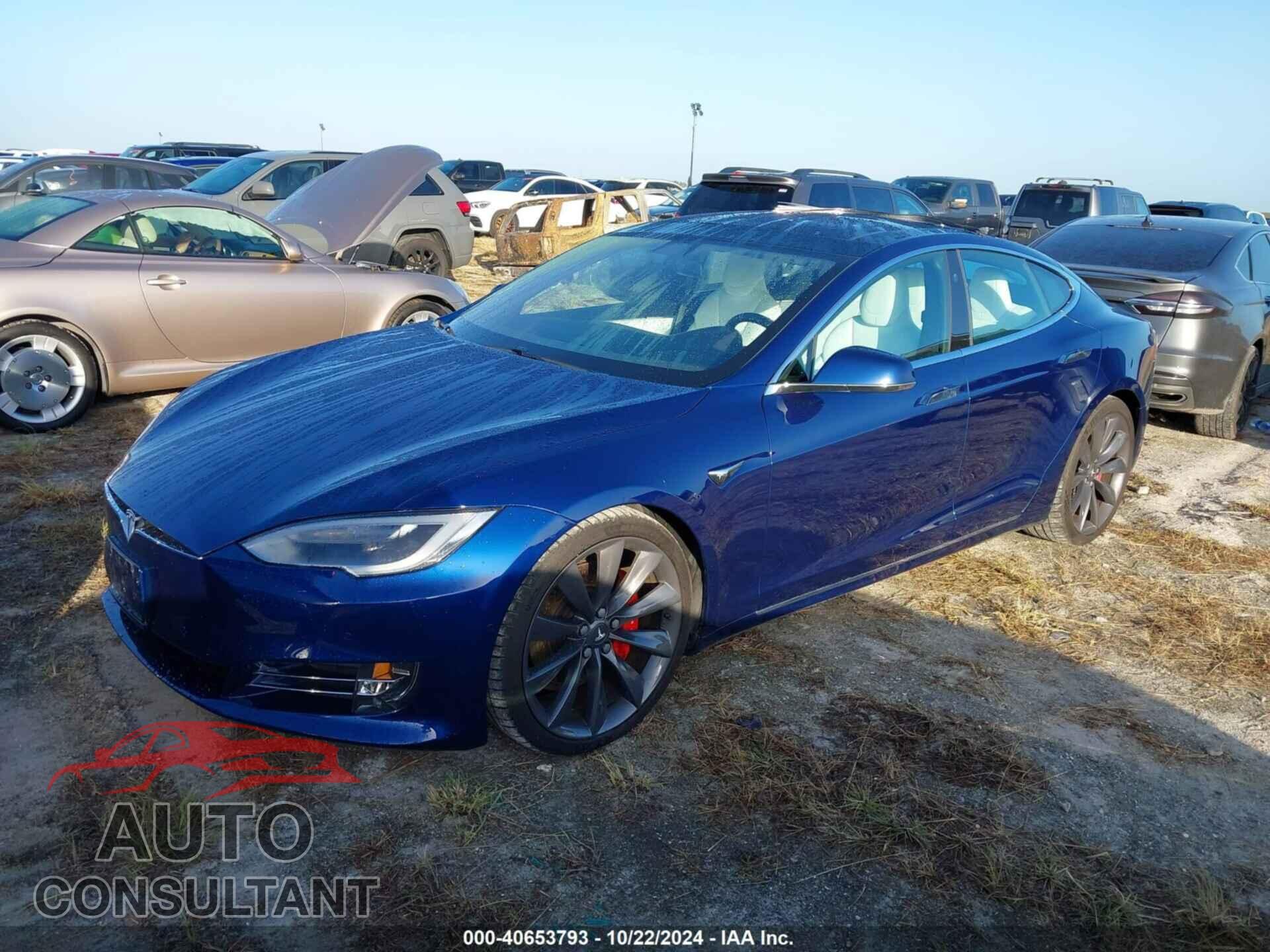 TESLA MODEL S 2017 - 5YJSA1E45HF205639
