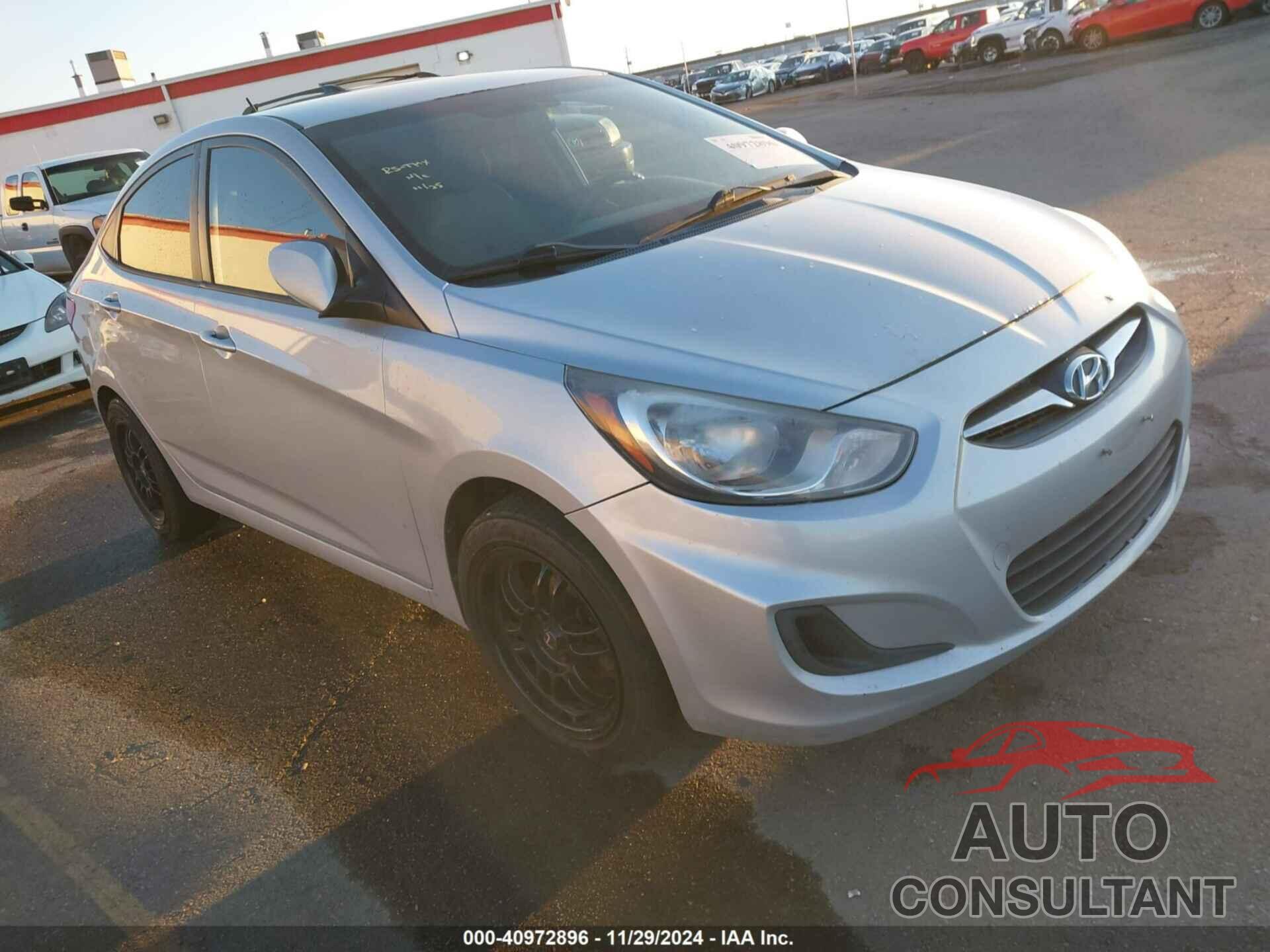 HYUNDAI ACCENT 2013 - KMHCT4AE7DU293752