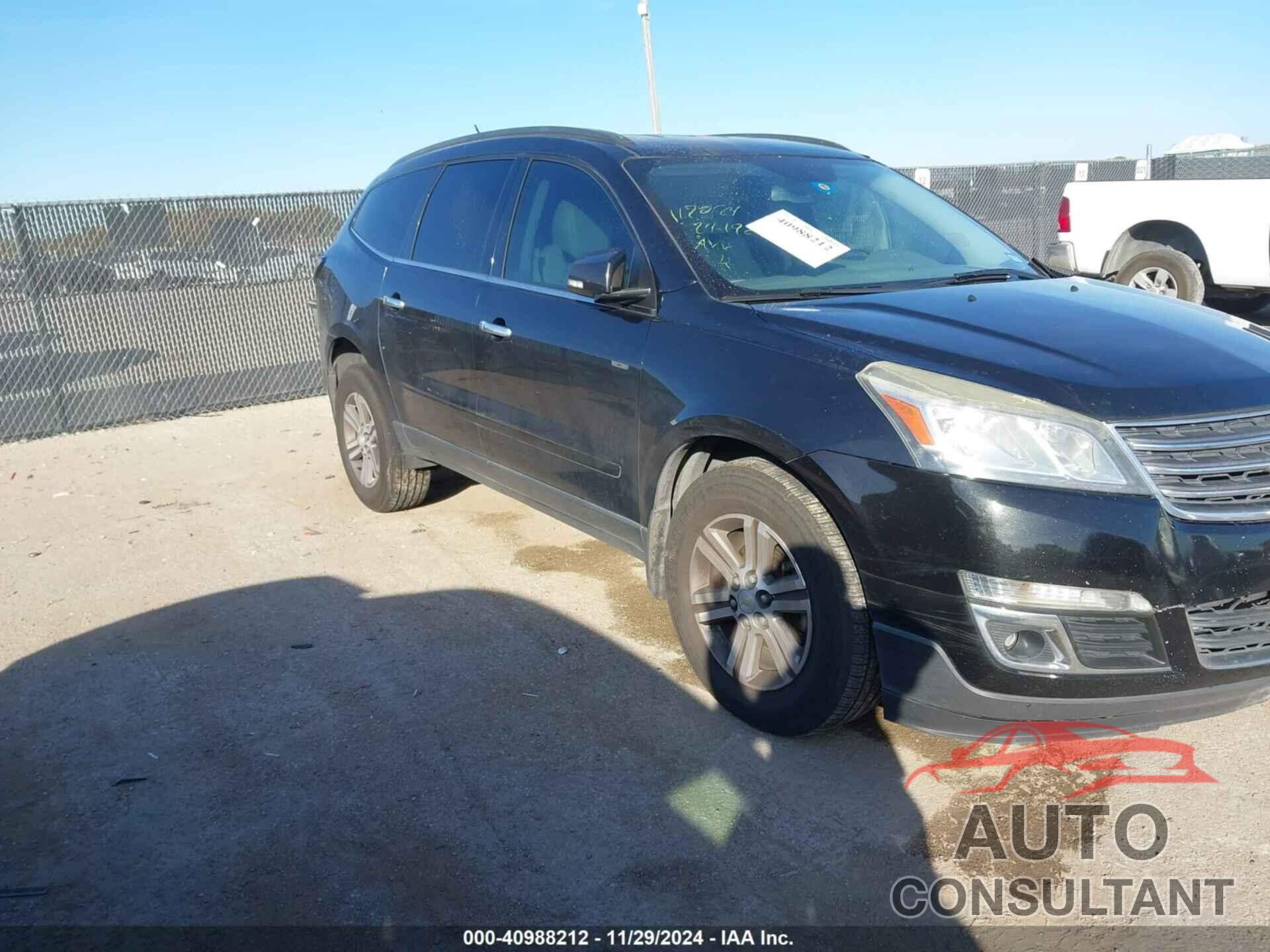 CHEVROLET TRAVERSE 2015 - 1GNKRHKD0FJ299318