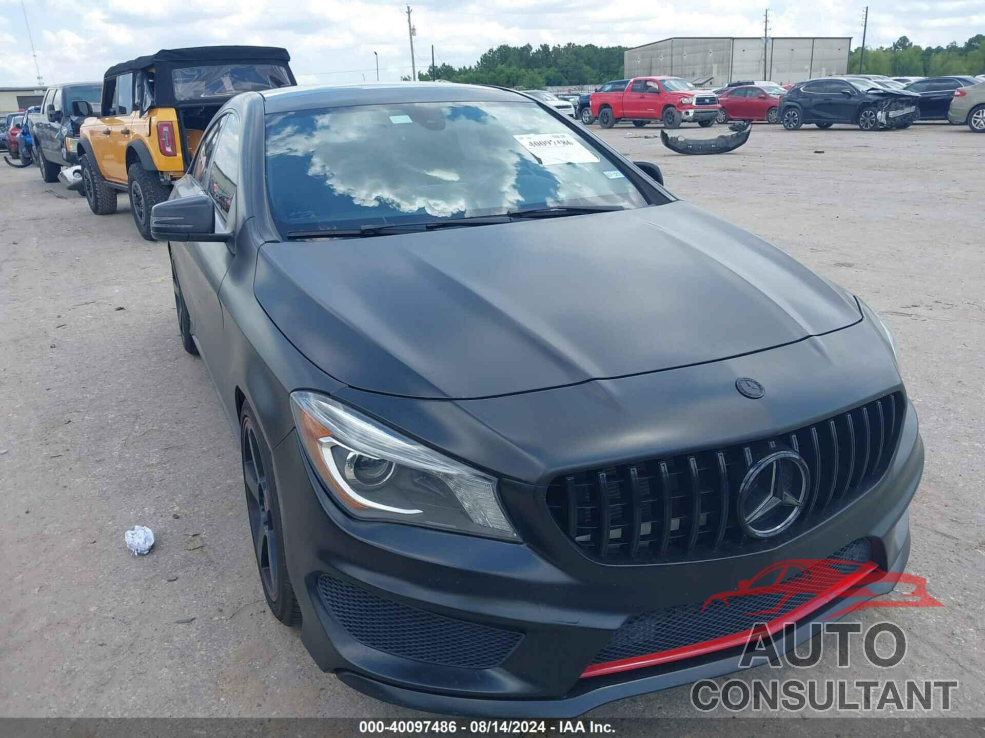 MERCEDES-BENZ CLA 250 2016 - WDDSJ4EB5GN354316