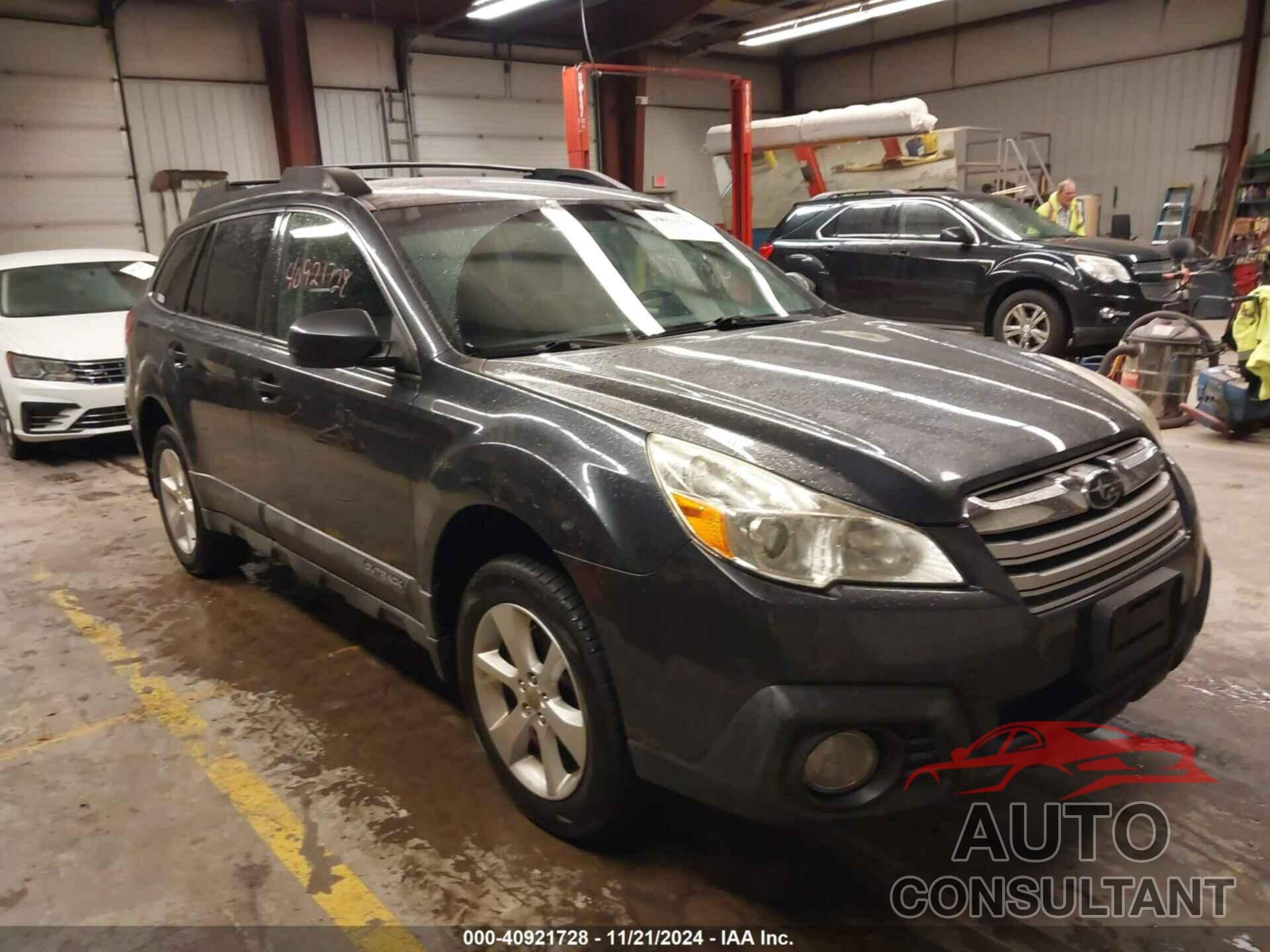 SUBARU OUTBACK 2013 - 4S4BRBGC0D3312782