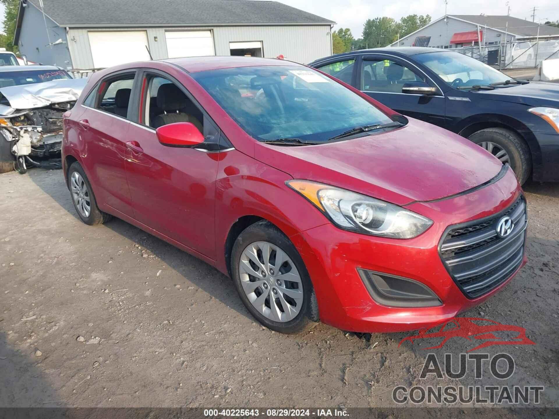 HYUNDAI ELANTRA GT 2017 - KMHD35LH9HU351481