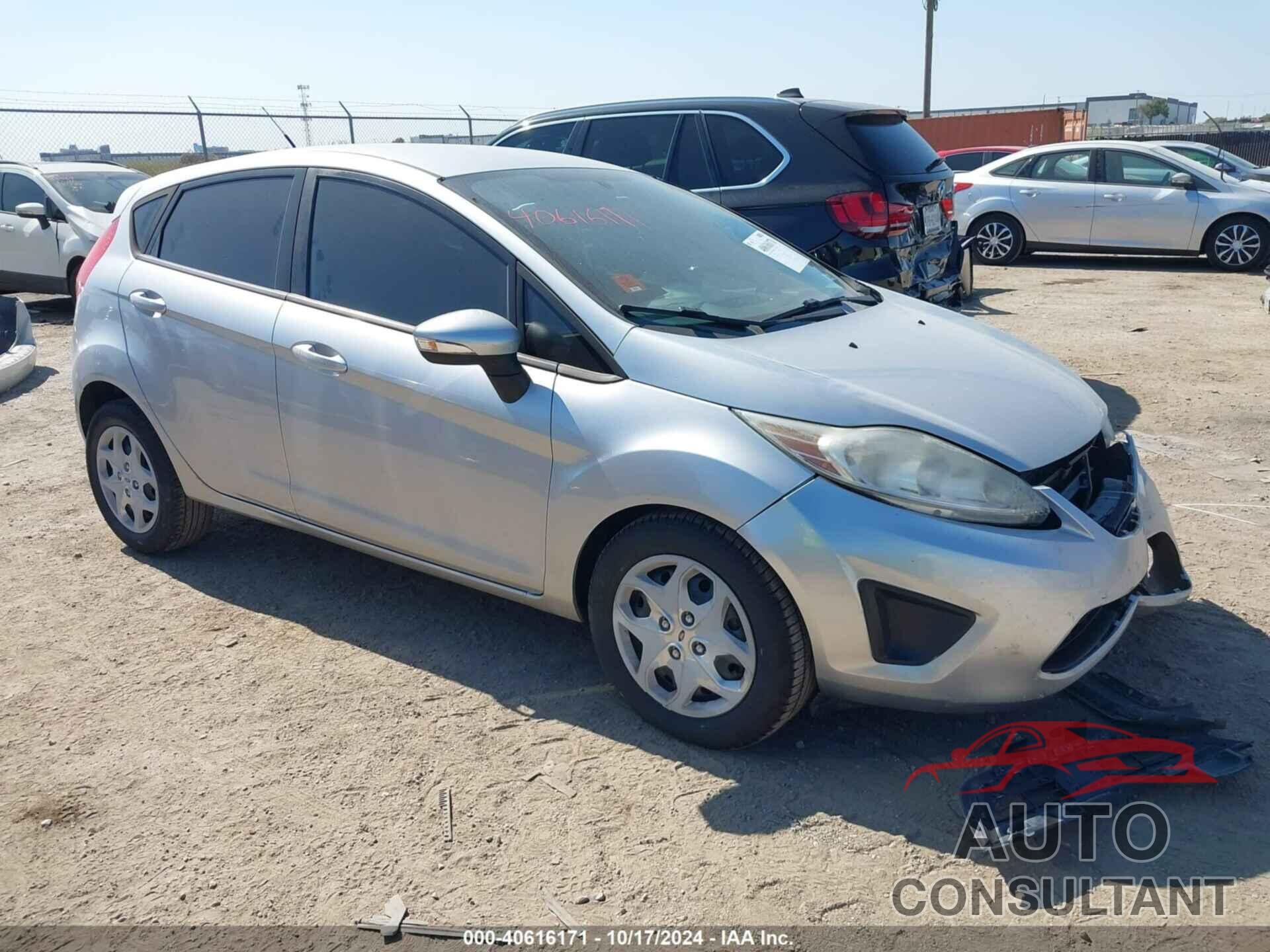 FORD FIESTA 2013 - 3FADP4EJ8DM176907