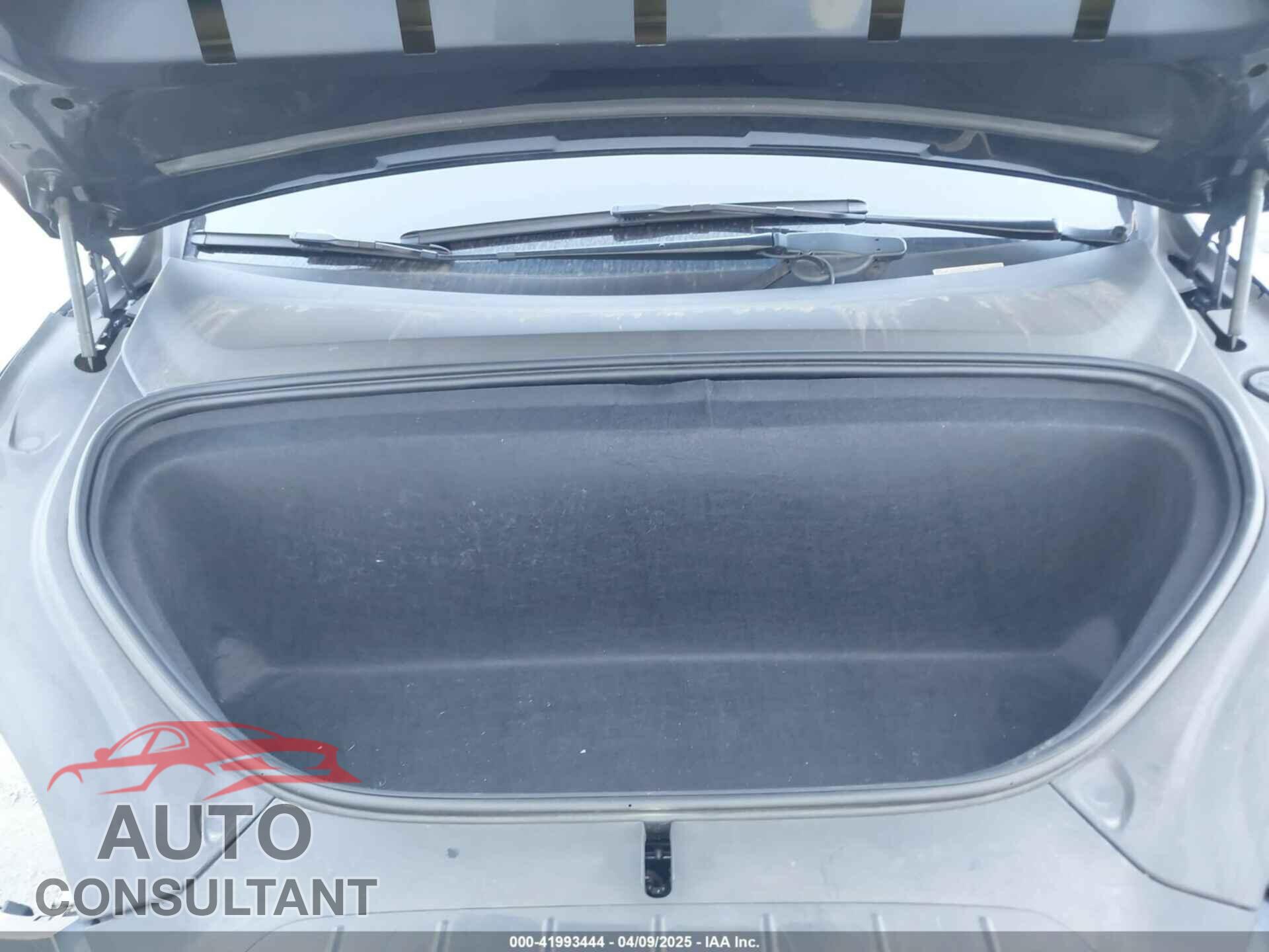 TESLA MODEL X 2018 - 5YJXCDE28JF142509