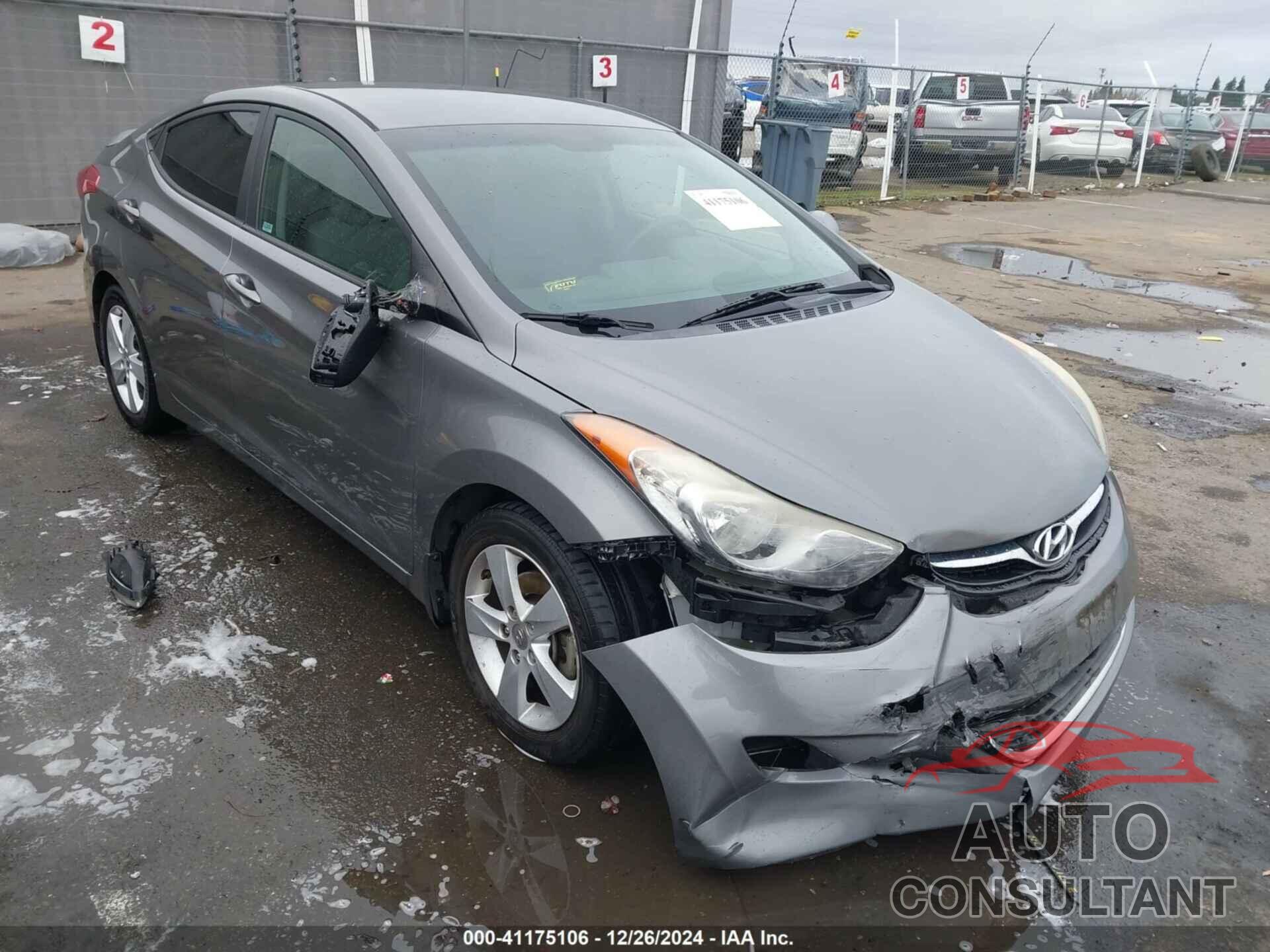 HYUNDAI ELANTRA 2013 - 5NPDH4AE5DH417618