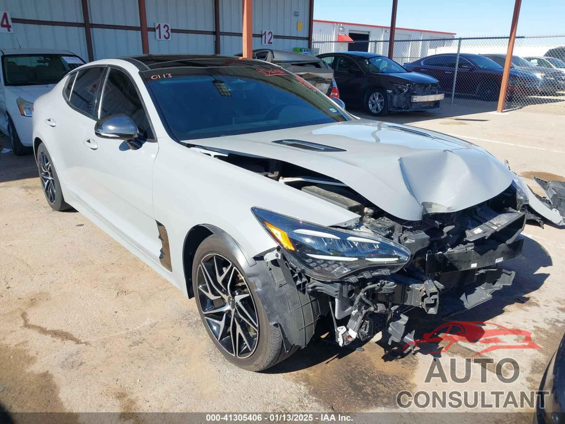 KIA STINGER 2022 - KNAE35LD2N6101177