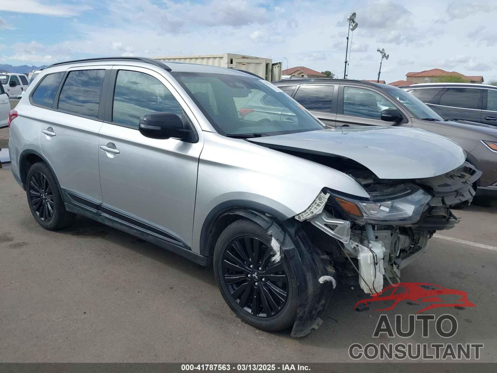 MITSUBISHI OUTLANDER 2020 - JA4AD3A39LZ035147