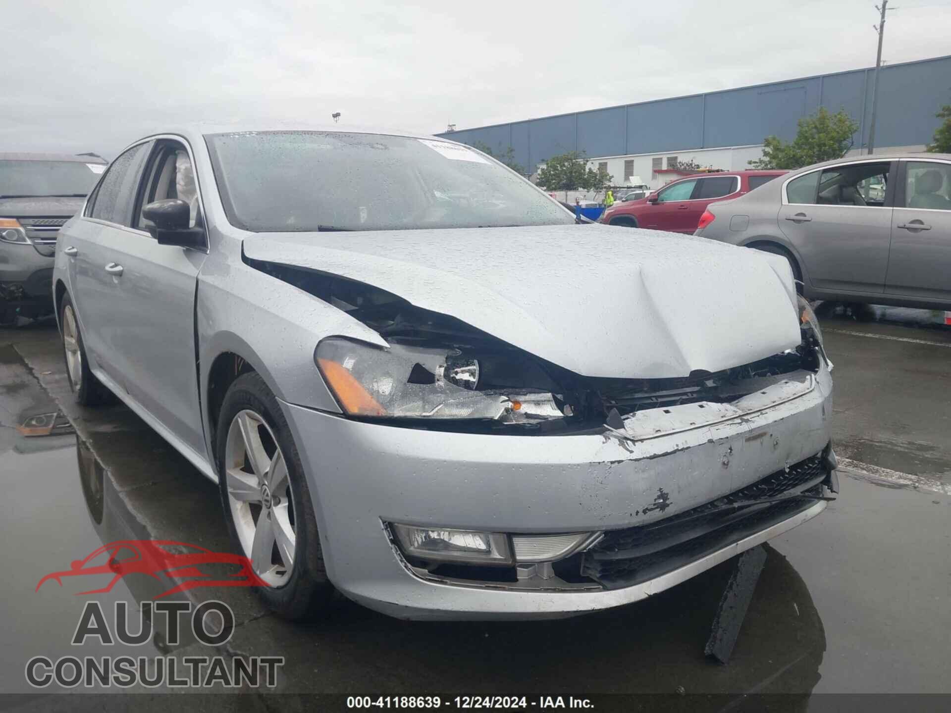VOLKSWAGEN PASSAT 2015 - 1VWAT7A37FC088966