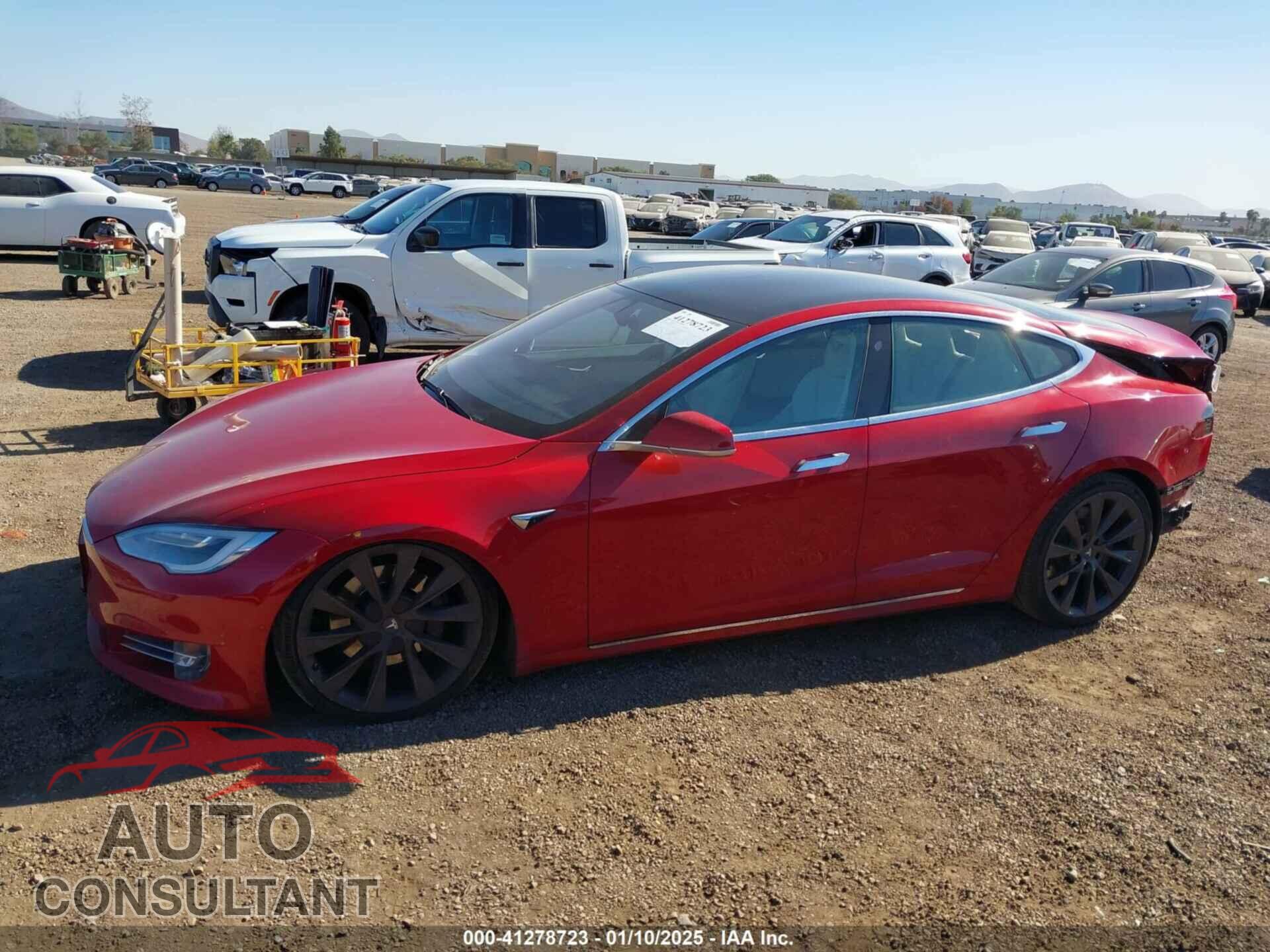 TESLA MODEL S 2018 - 5YJSA1E23JF281932